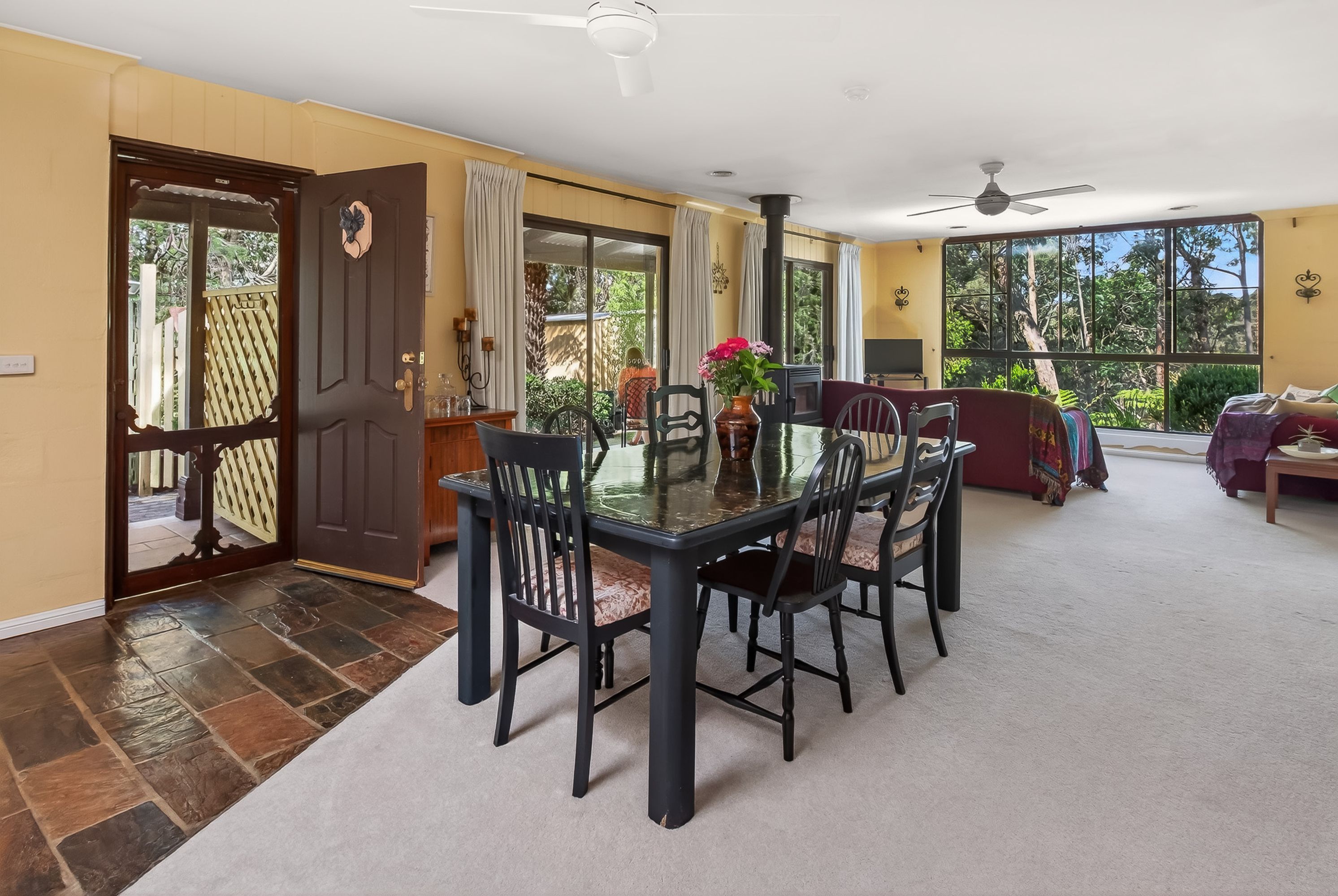 41 Seventh Avenue, Katoomba - Thumbnail 2