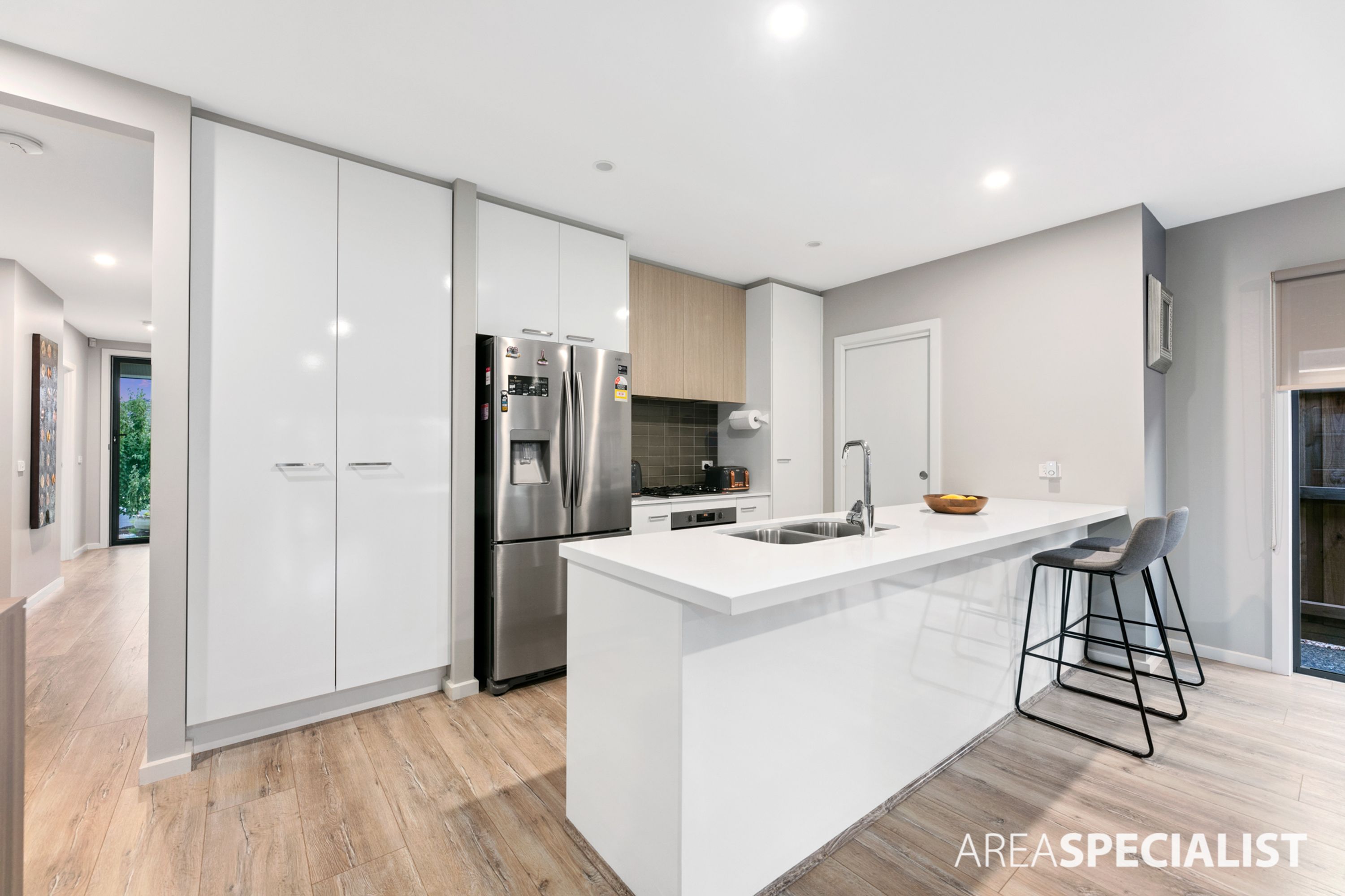 16 Eaglecrest Avenue, Fraser Rise VIC 3336, Fraser Rise - Thumbnail 7