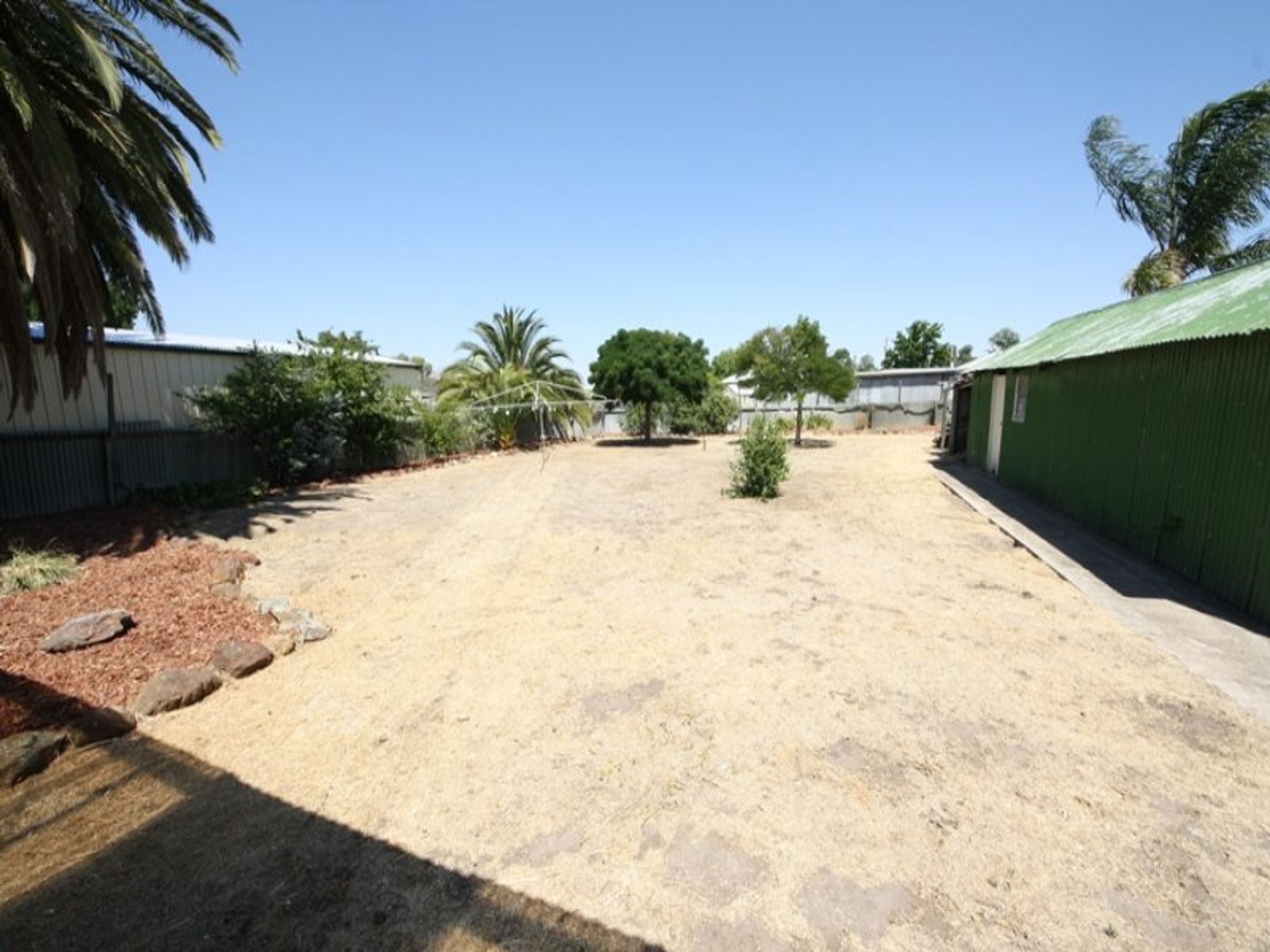 10 Gardenia Street, Horsham VIC 3400, Horsham - Thumbnail 7