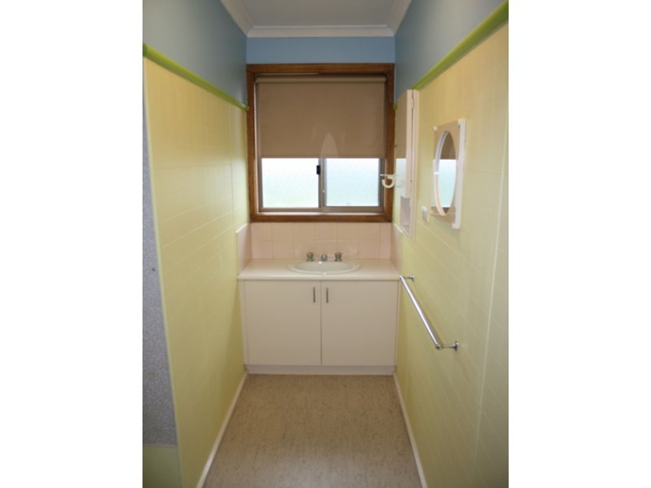 11 Watts Street, Horsham VIC 3400, Horsham - Thumbnail 6