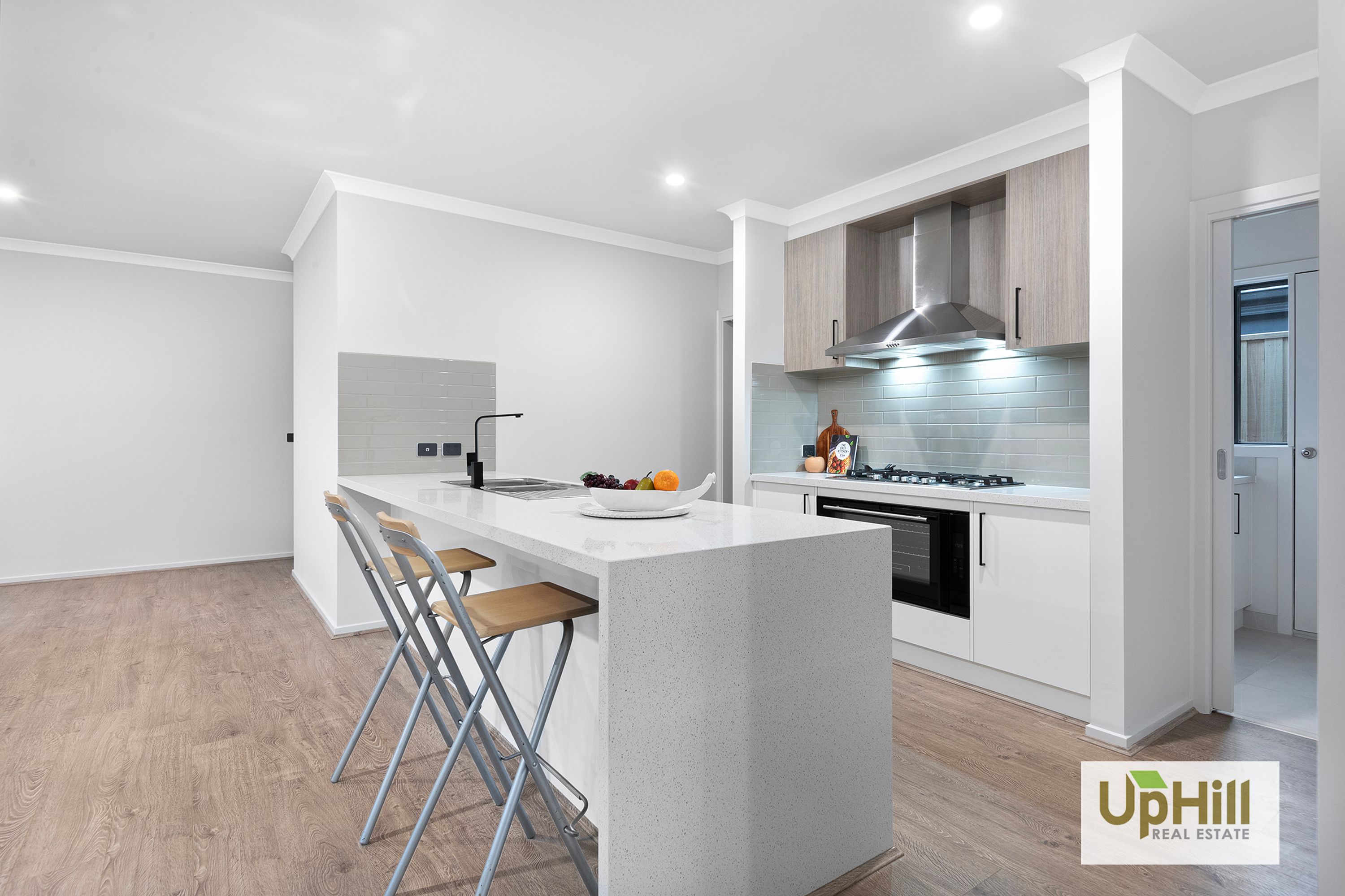 63 Stringer Avenue, Cranbourne - Thumbnail 3