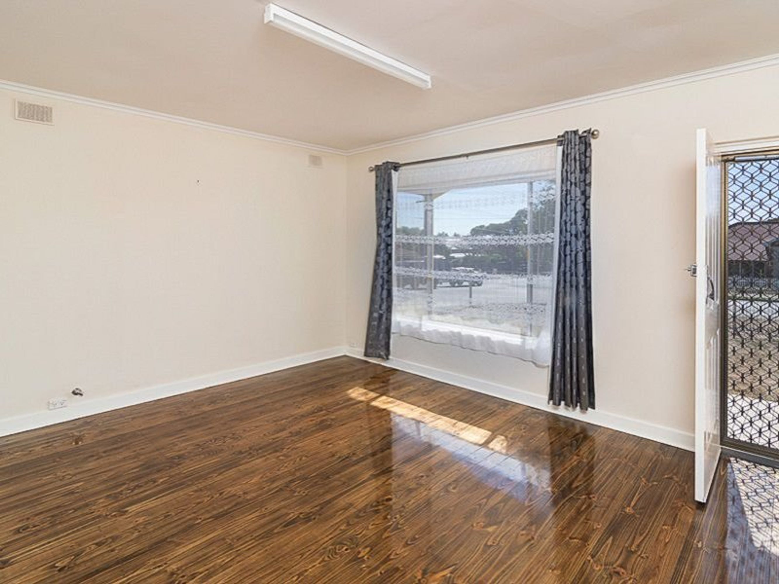 86 McHenry Street, Murray Bridge, SA 5253, Murray Bridge - Thumbnail 4