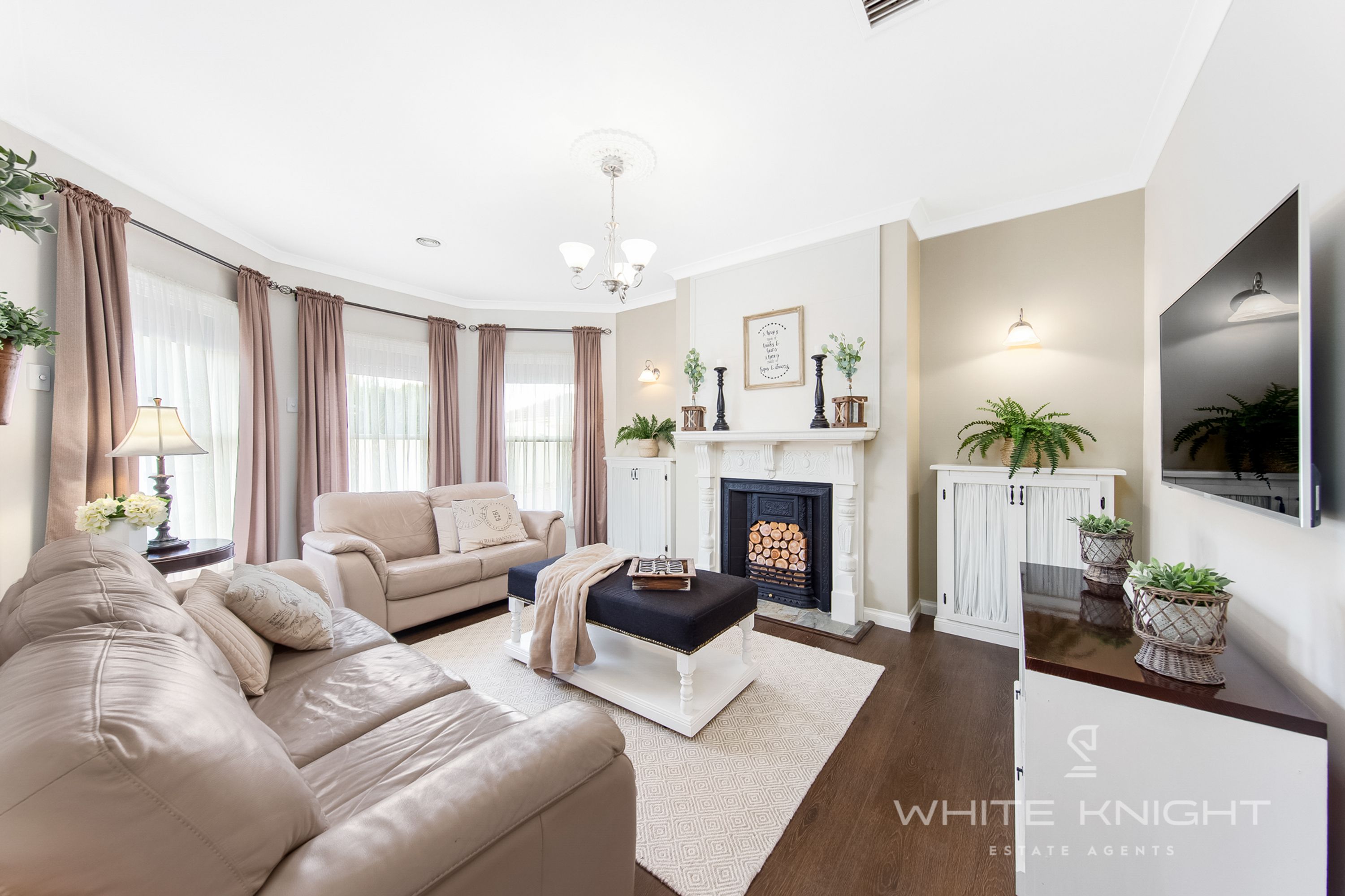 13 Hammersley Place, Caroline Springs VIC 3023, Caroline Springs - Thumbnail 4