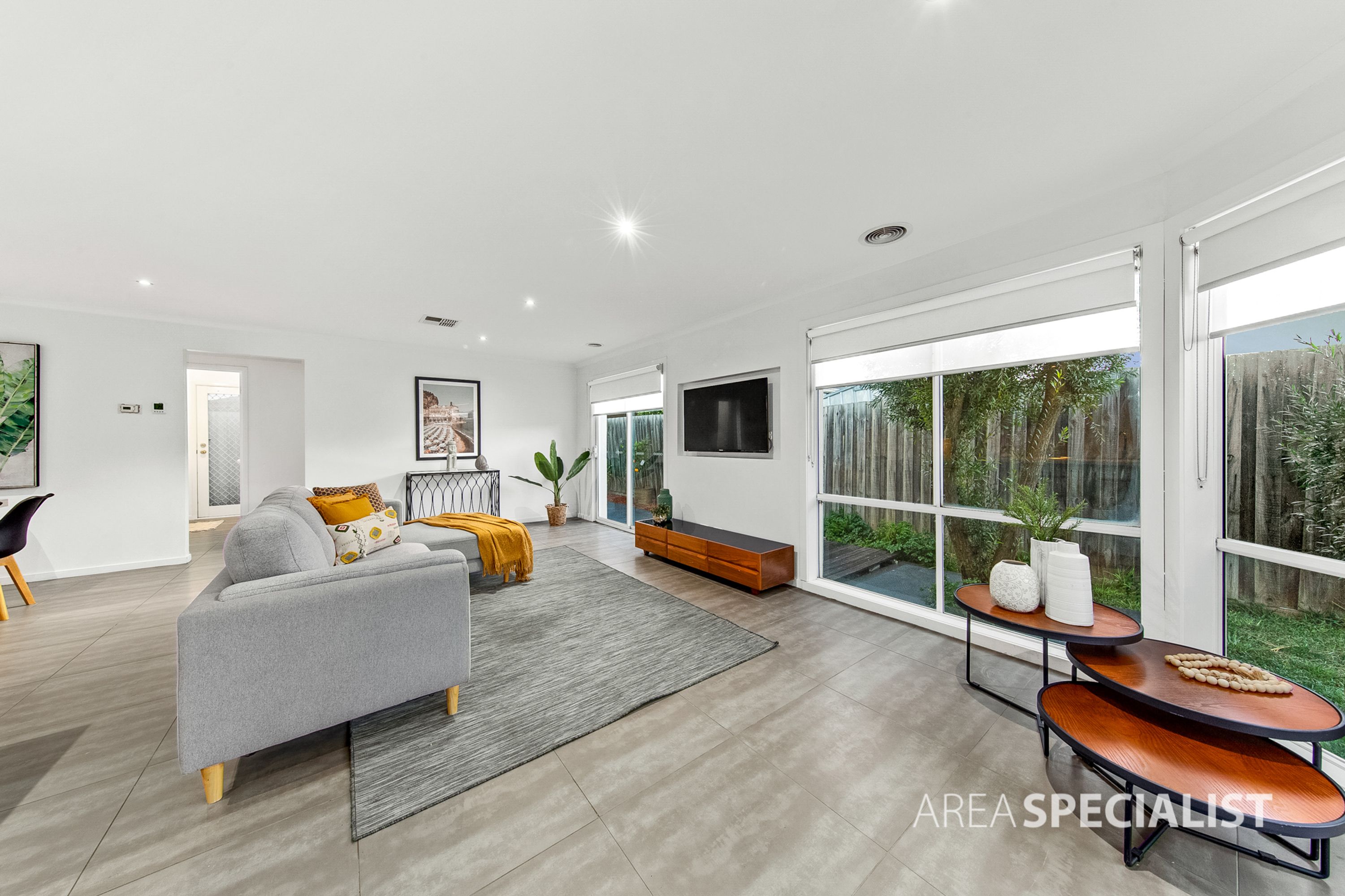 11 Lalwinya Street, Delahey VIC 3037, Delahey - Thumbnail 4