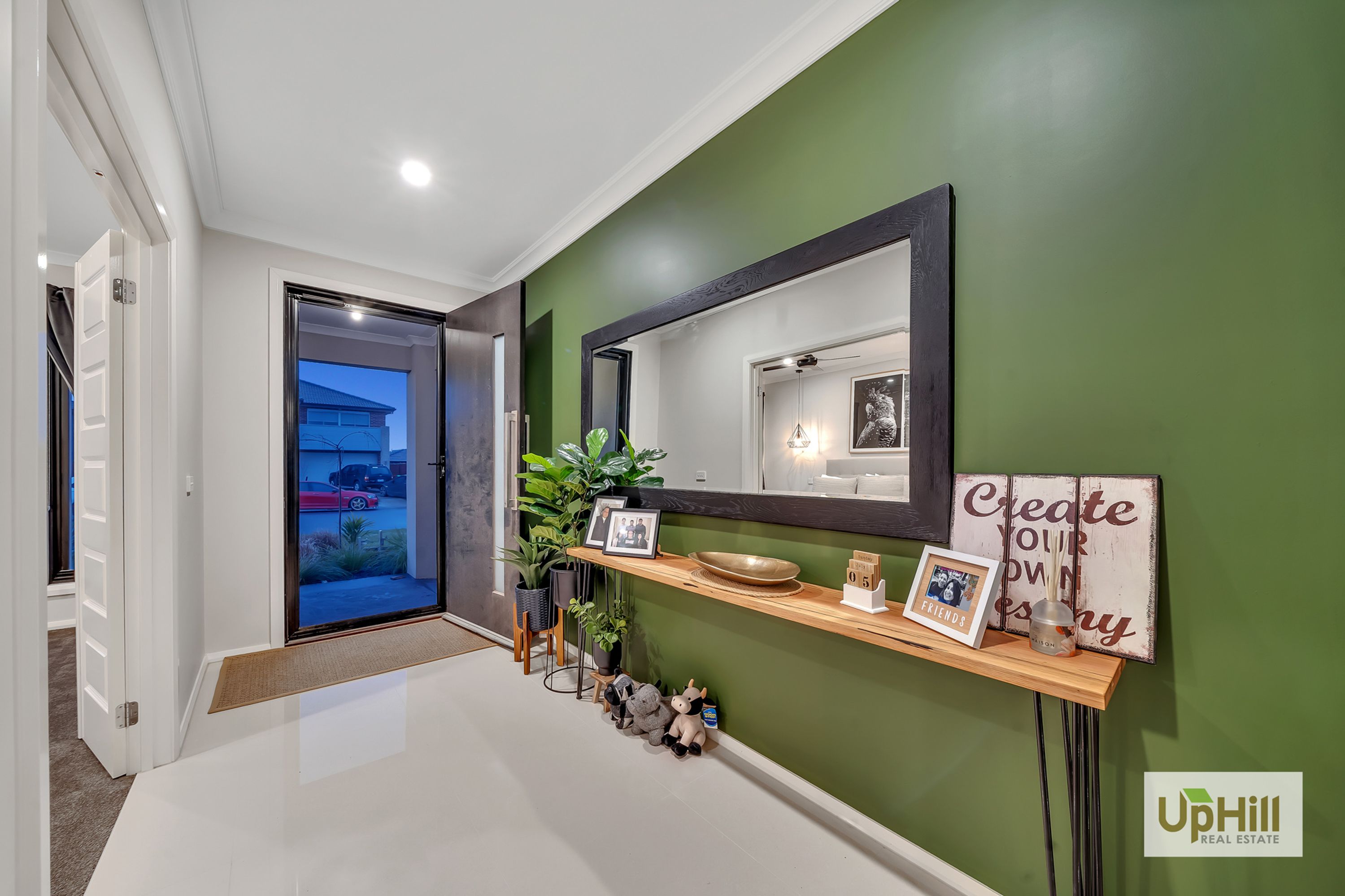 8 Clovis Ave, Clyde North - Thumbnail 3