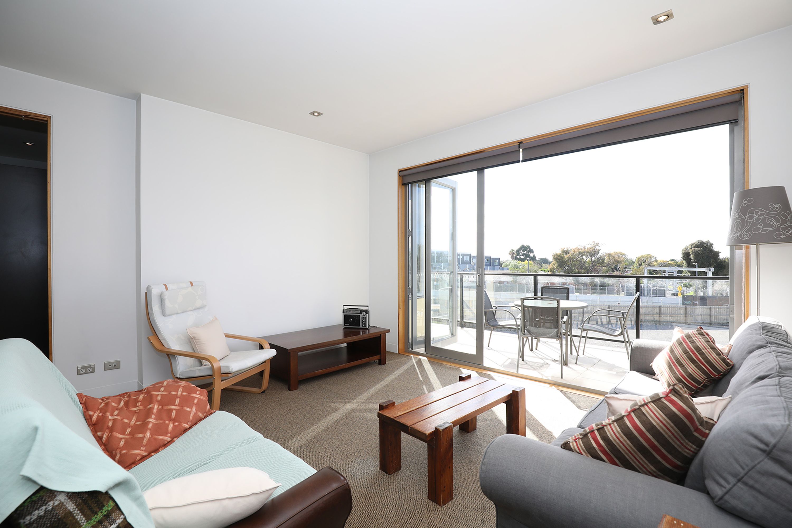 13/250 Charman Road, Cheltenham