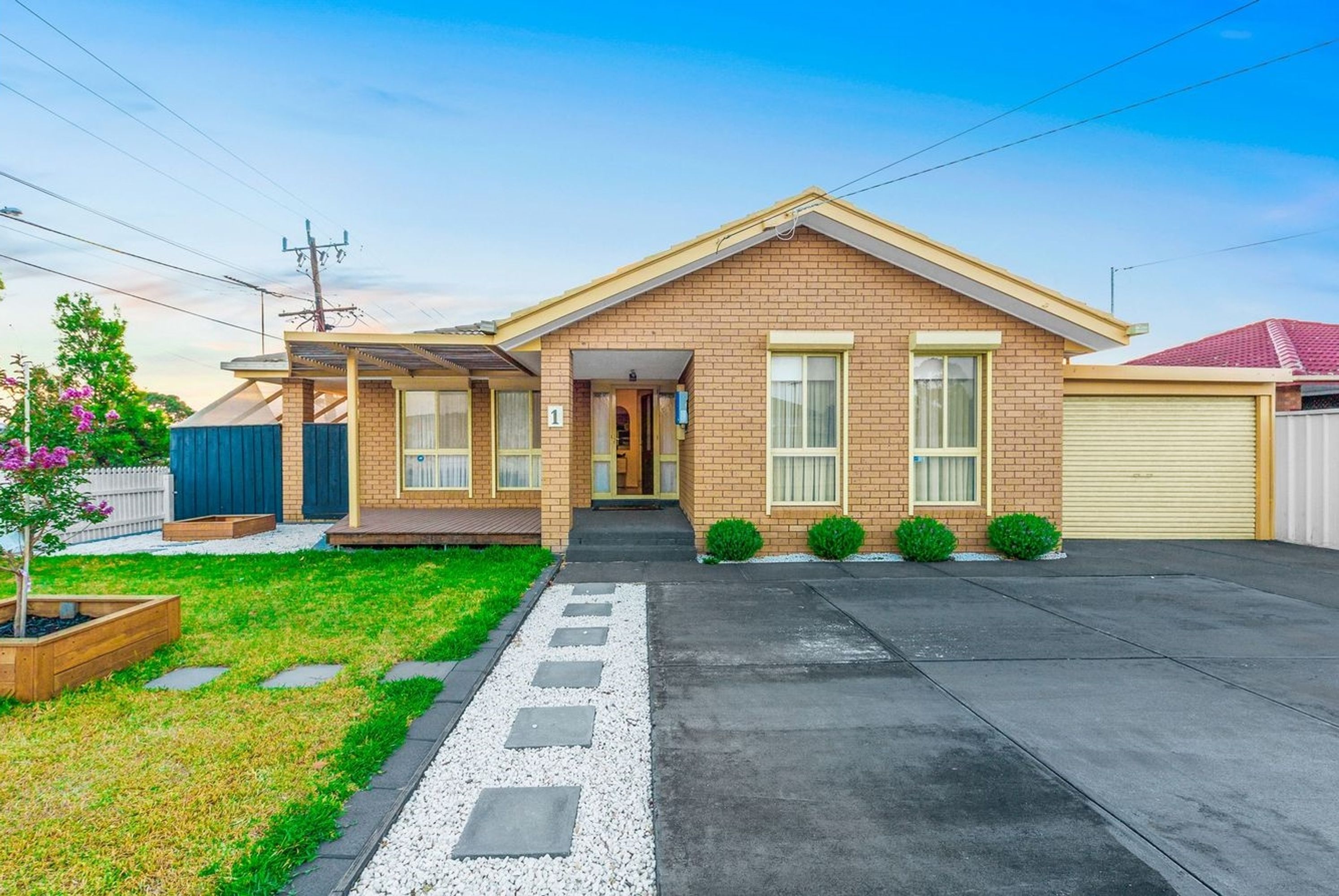 1 Balnarring Drive, Kings Park VIC 3021, Kings Park - Thumbnail 2