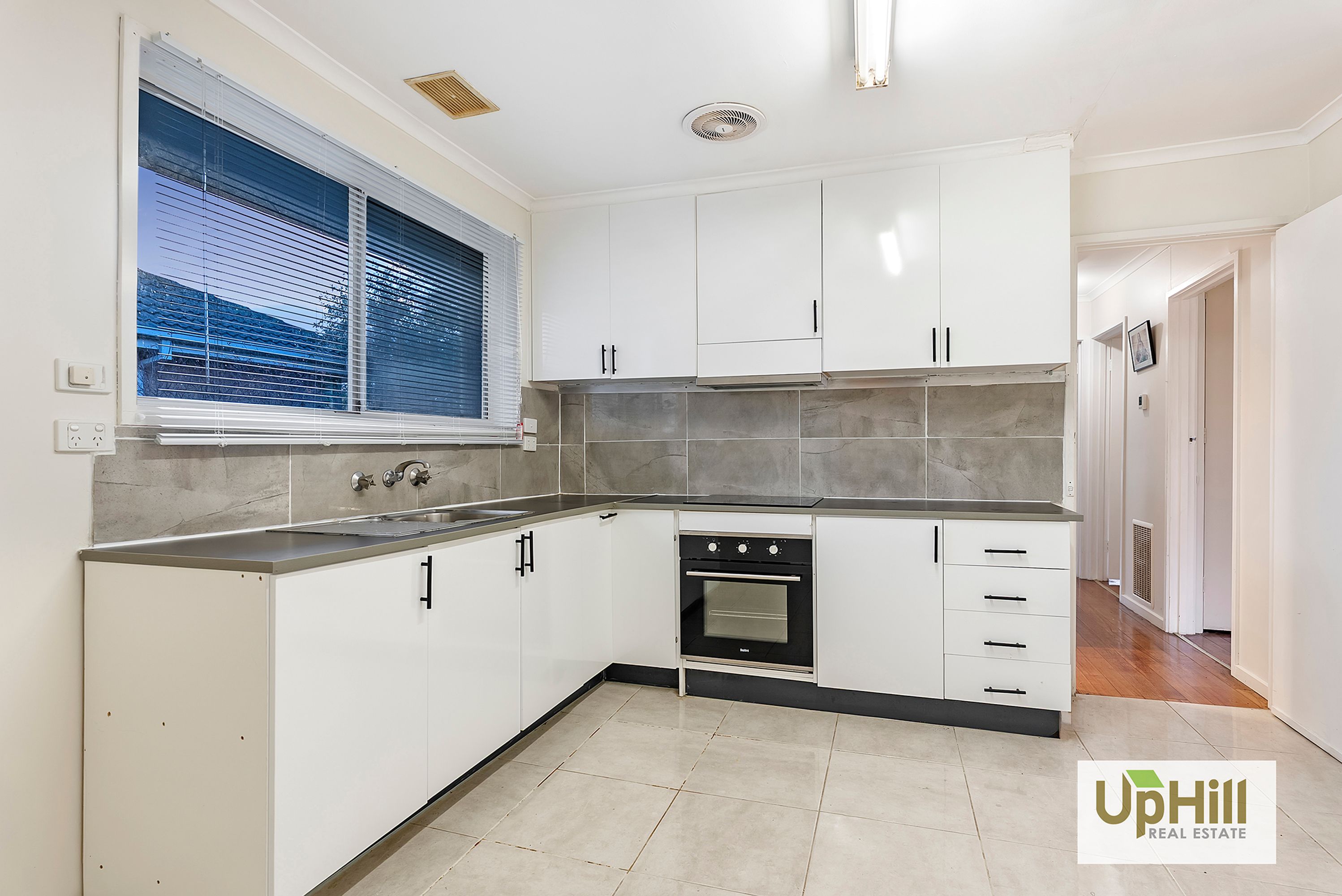 18 Walter Street, Cranbourne - Thumbnail 3