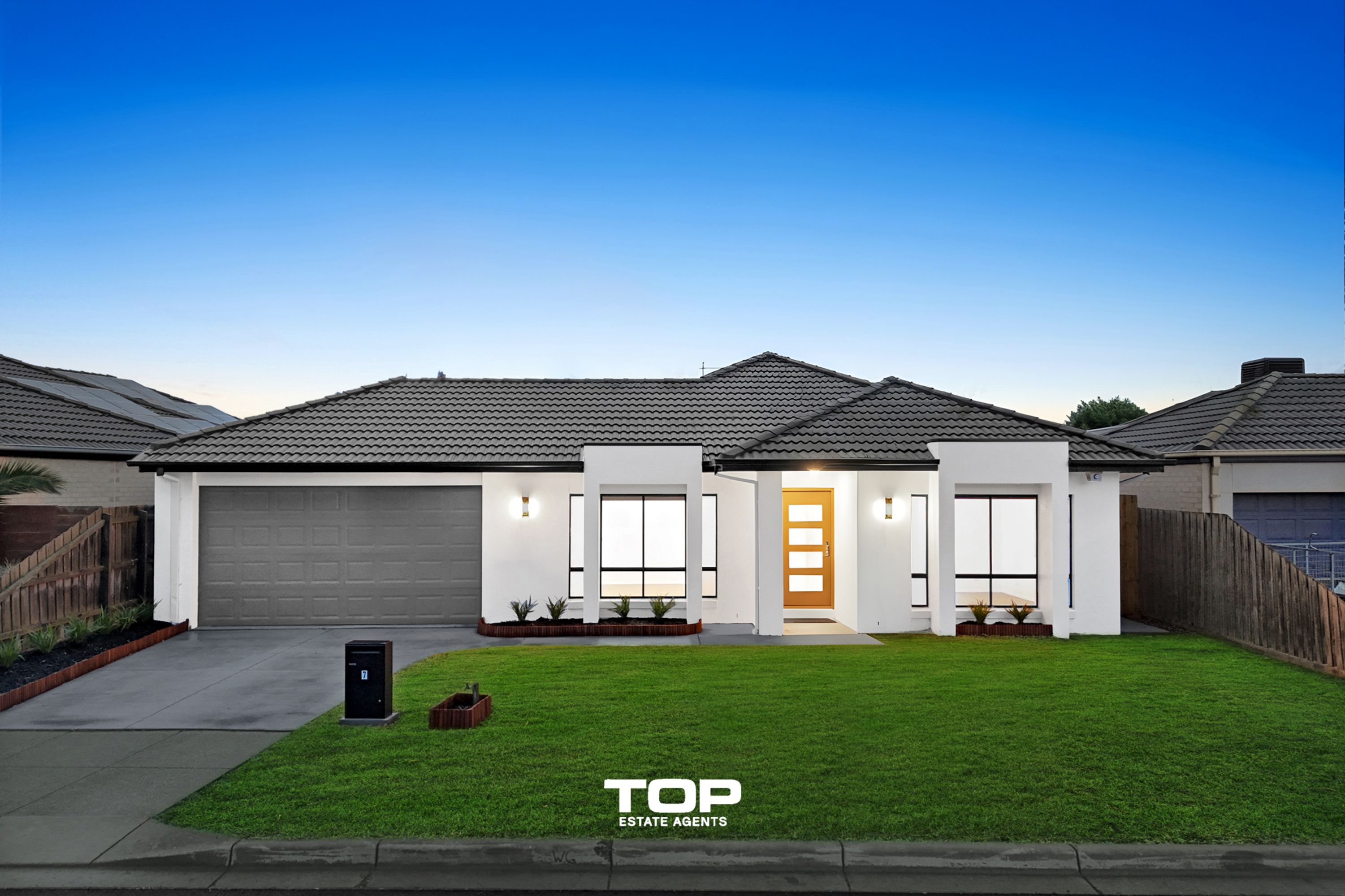 7 Hal Porter Terrace, Lynbrook - Thumbnail 2