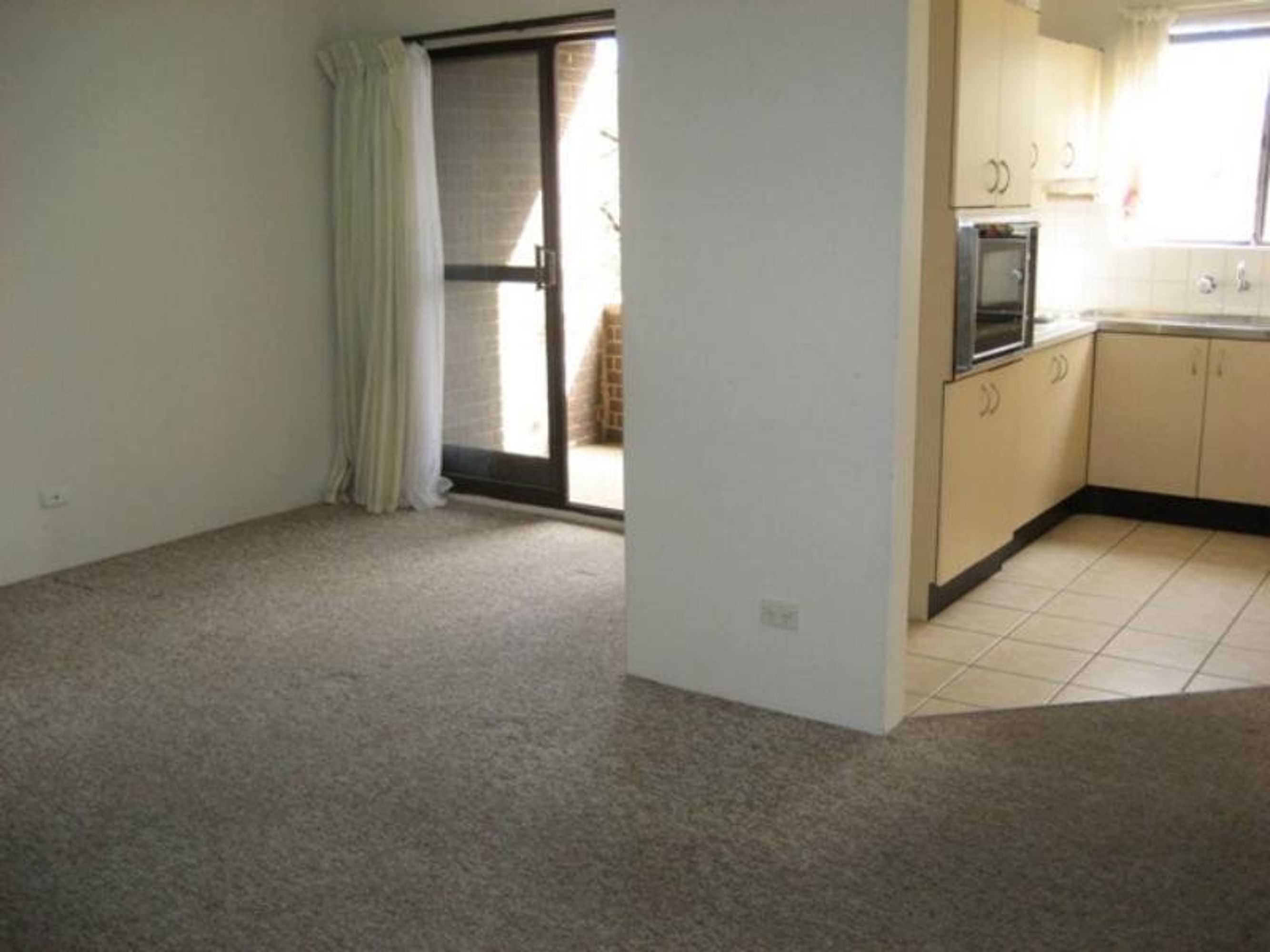3/27-29 Apsley St, Penshurst, Penshurst - Thumbnail 3