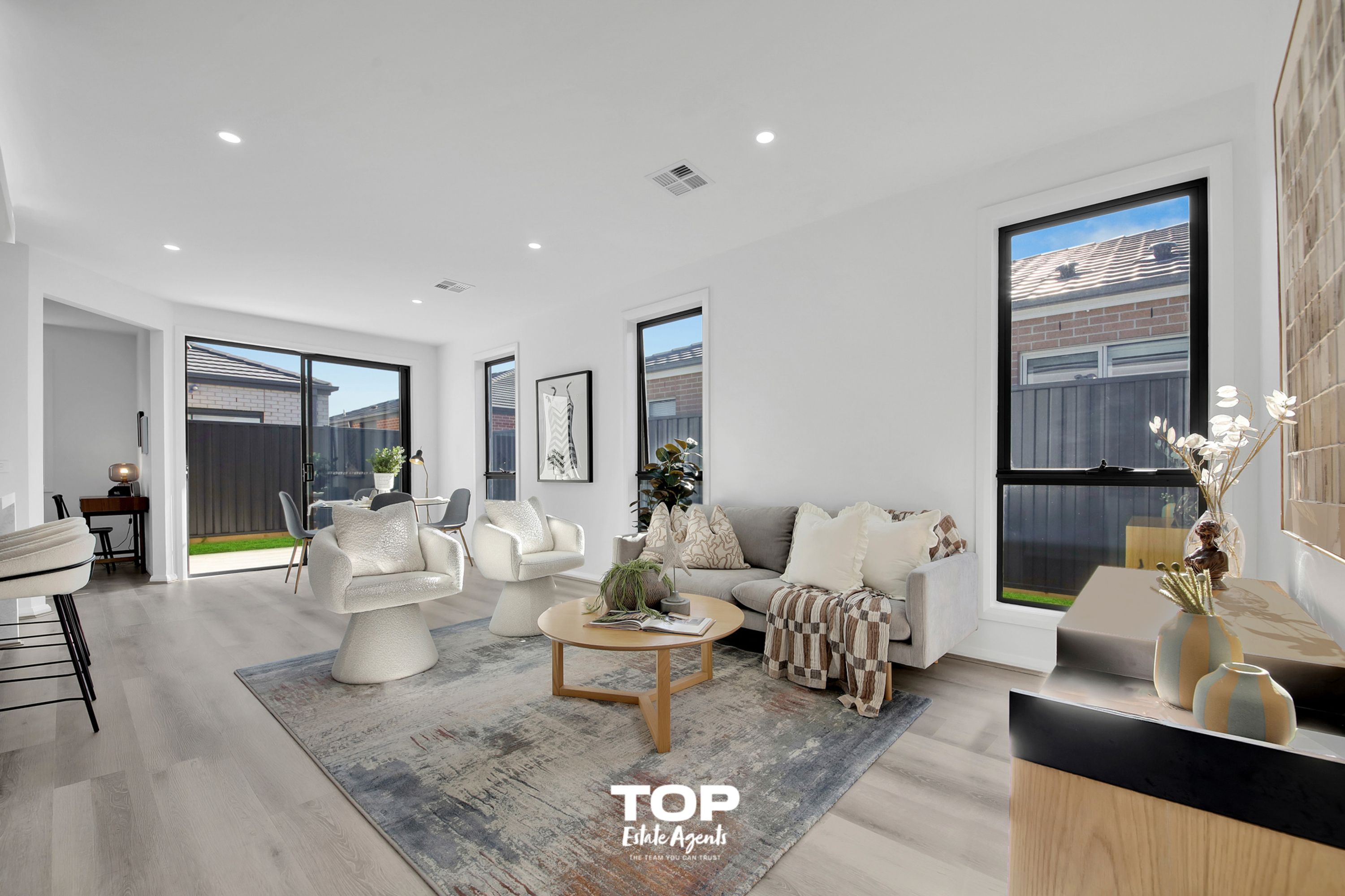 32 Somerford Drive, Clyde North - Thumbnail 7