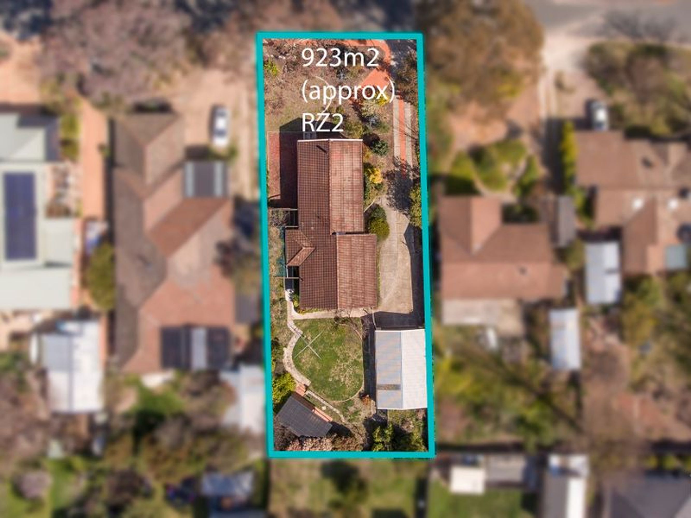 37 Aurora Close, Mawson - Thumbnail 3