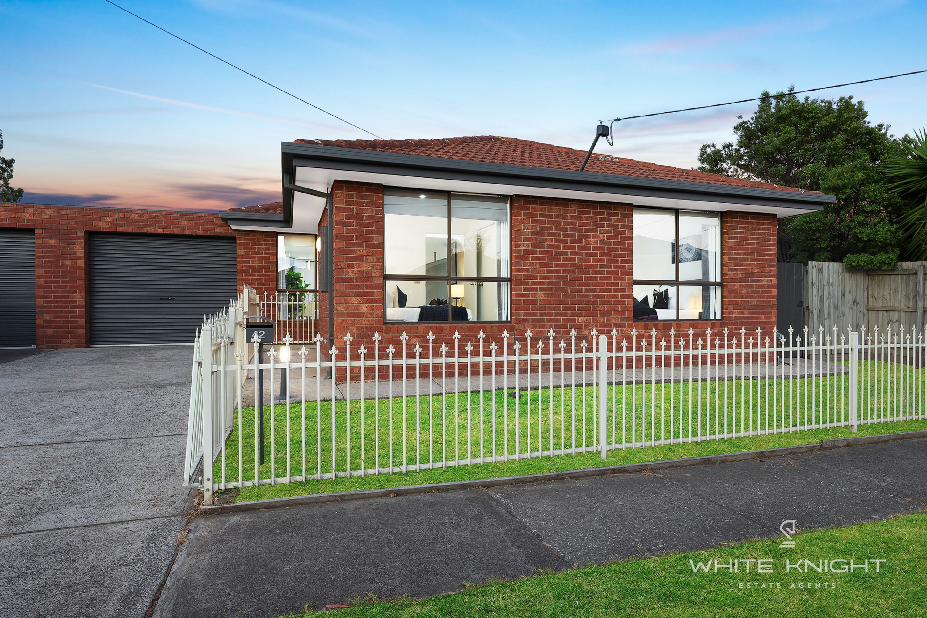 42 Bayliss Road, Deer Park VIC 3023, Deer Park - Thumbnail 2