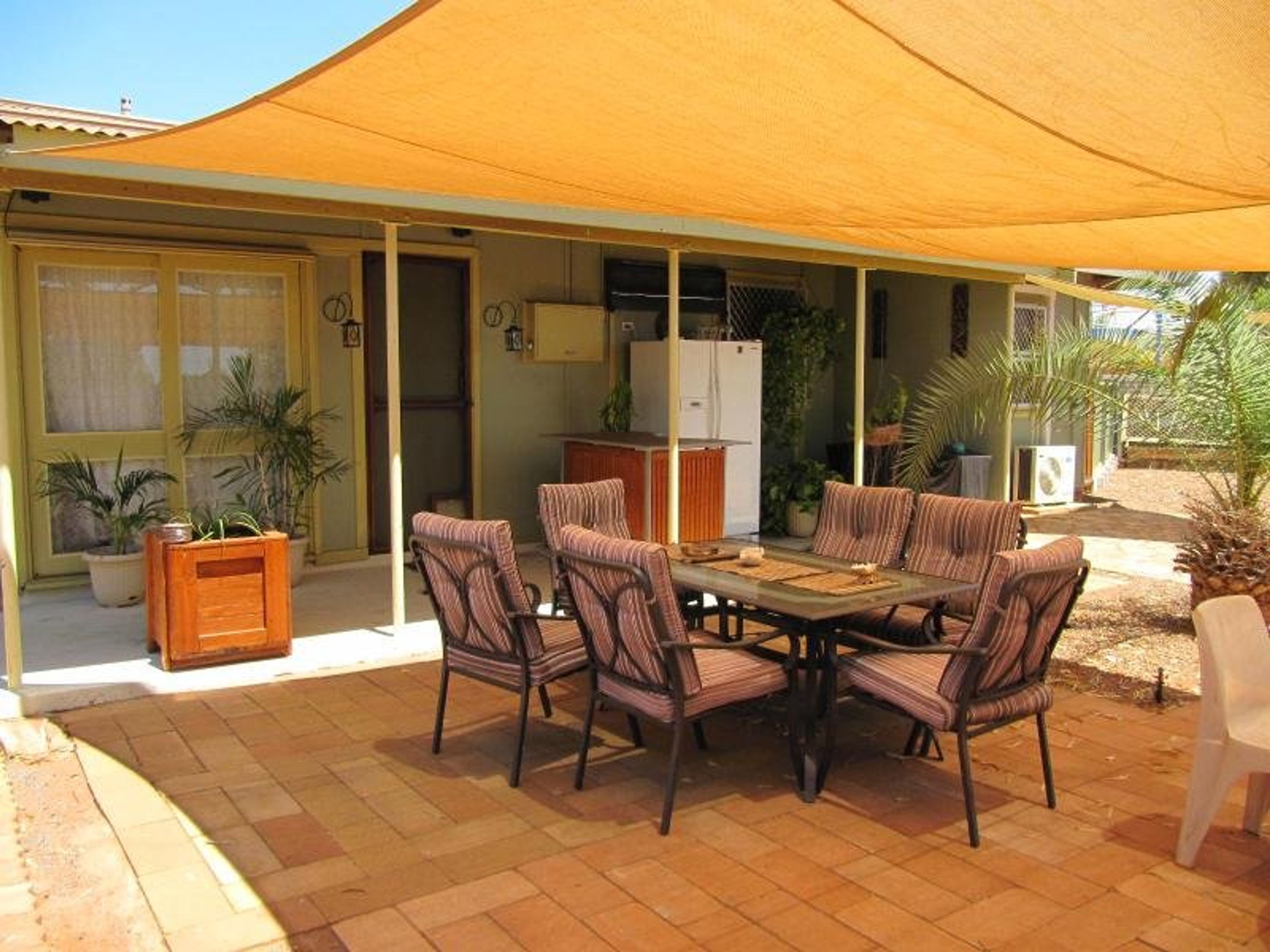 19 Somerset Crescent, South Hedland, South Hedland - Thumbnail 3