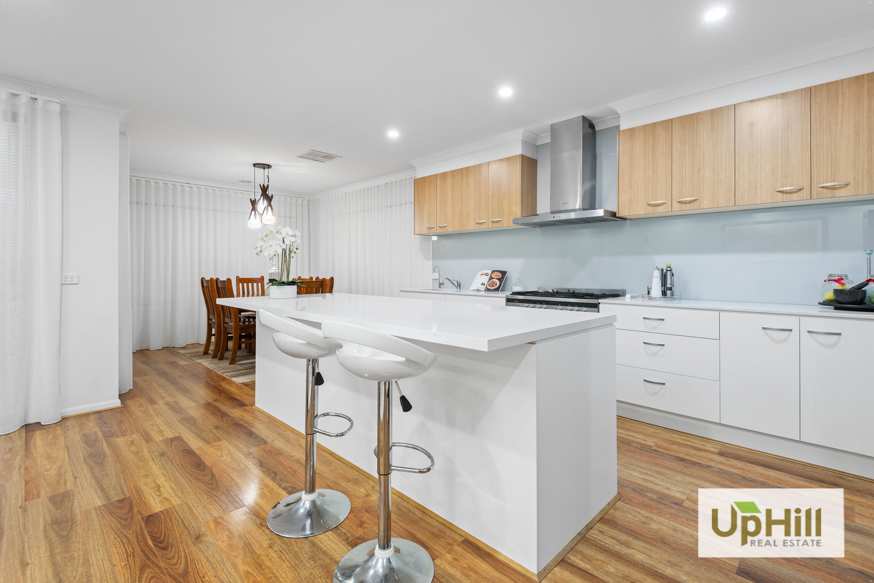 28 Hartland Drive, Cranbourne North - Thumbnail 7