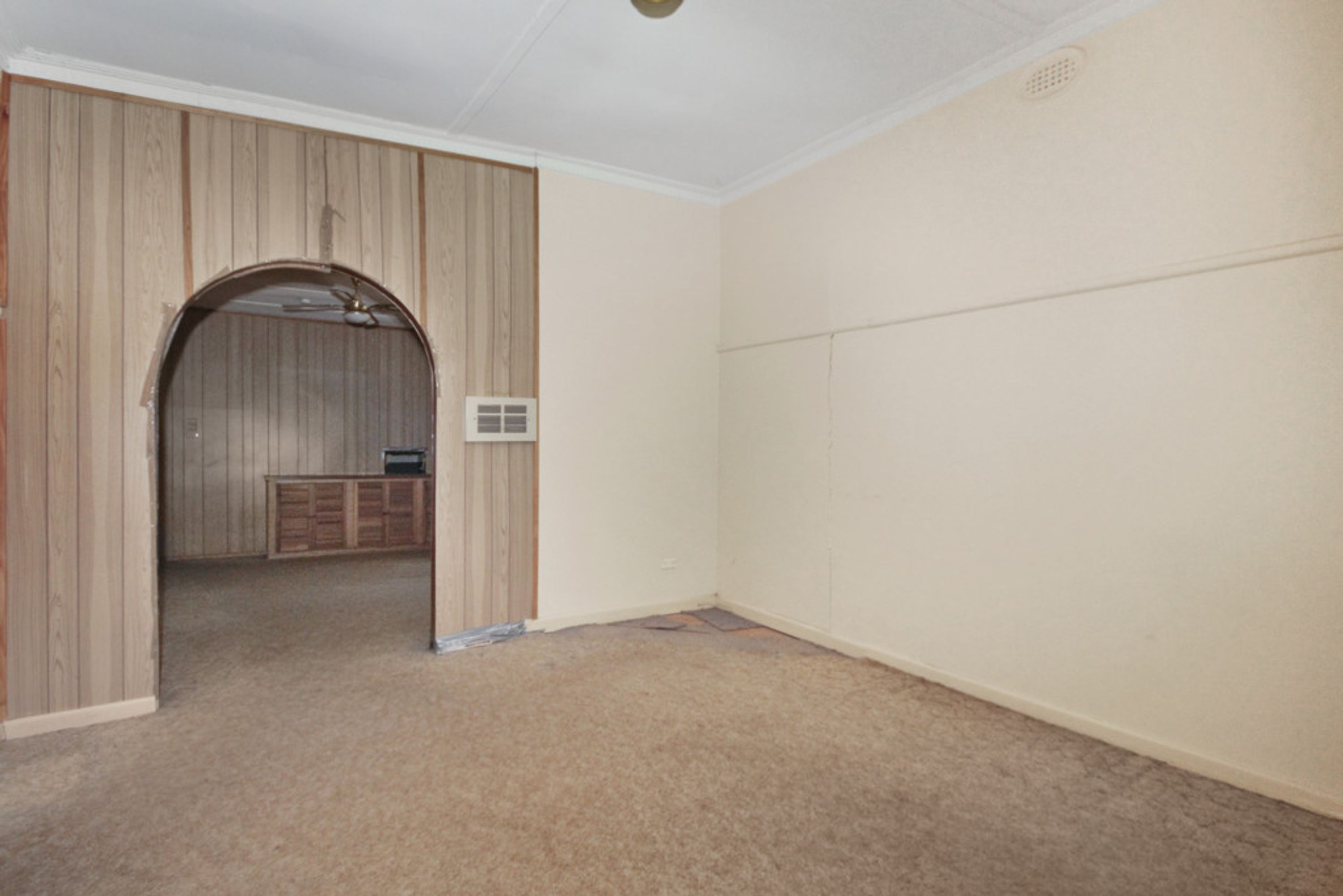 14 Valentine Avenue, Horsham VIC 3400, Horsham - Thumbnail 5