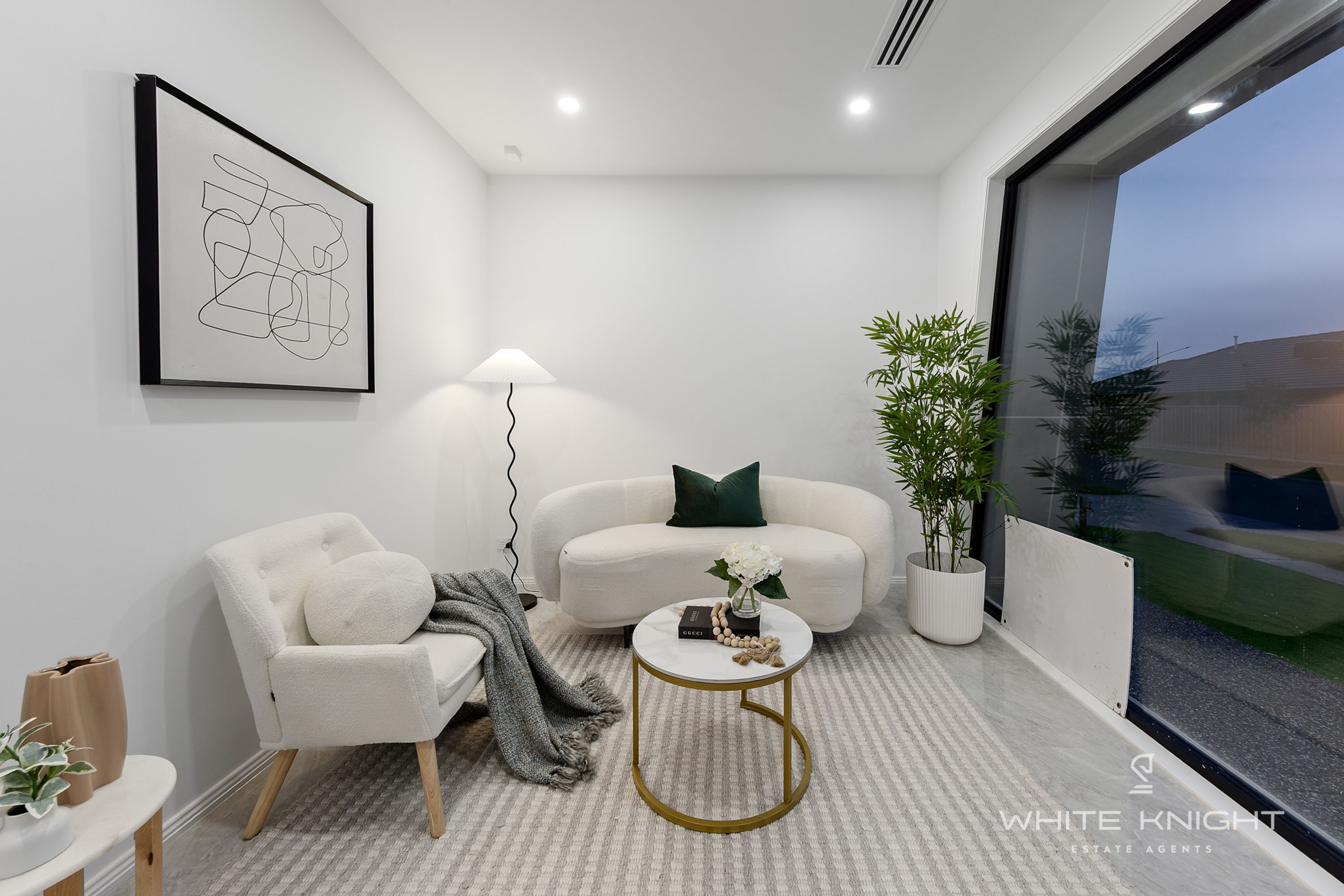 21 Cottesmore Street, Fraser Rise VIC 3336, Fraser Rise - Thumbnail 2