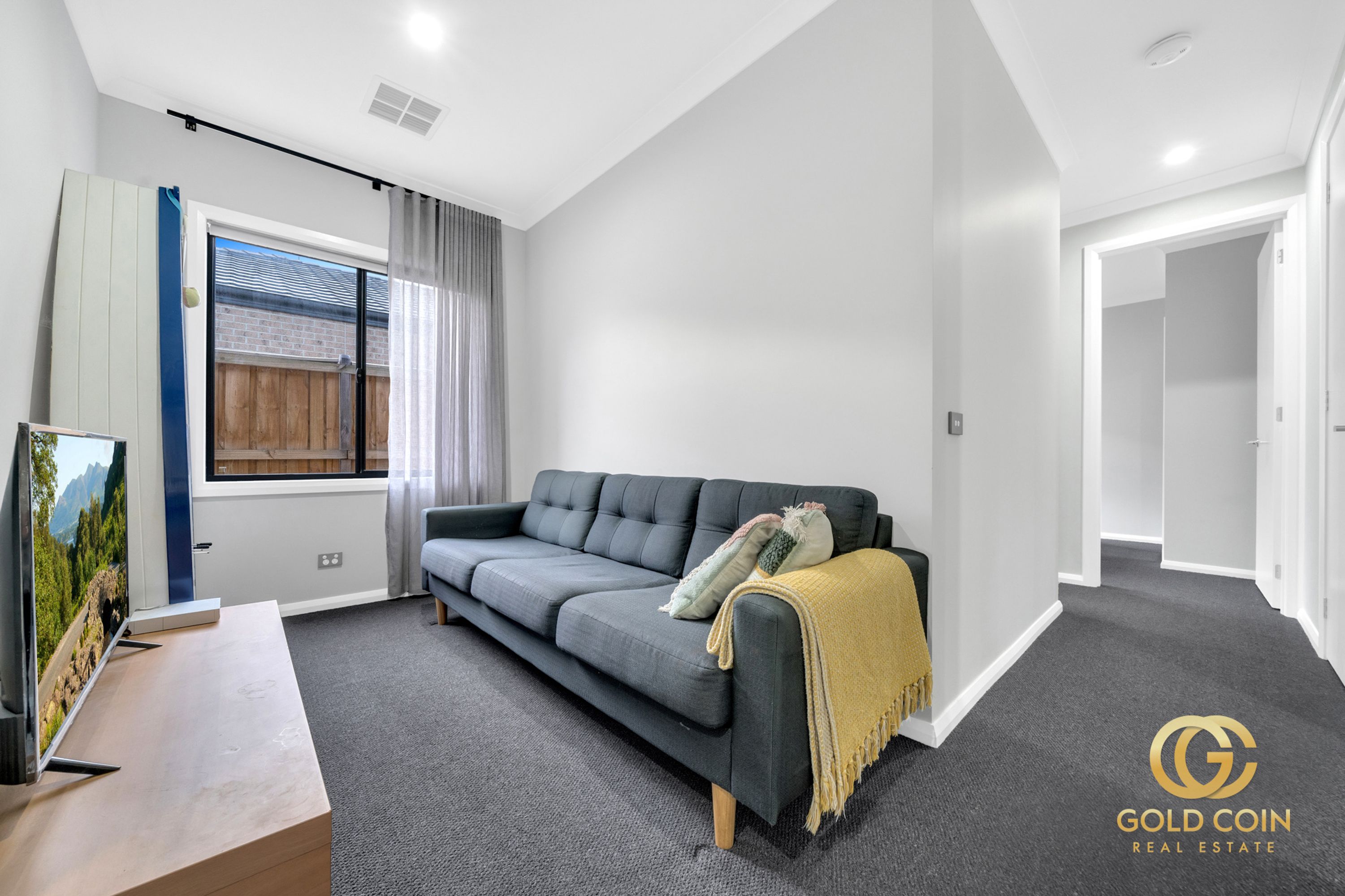 11 Bower Vine Road, Junction Village - Thumbnail 6