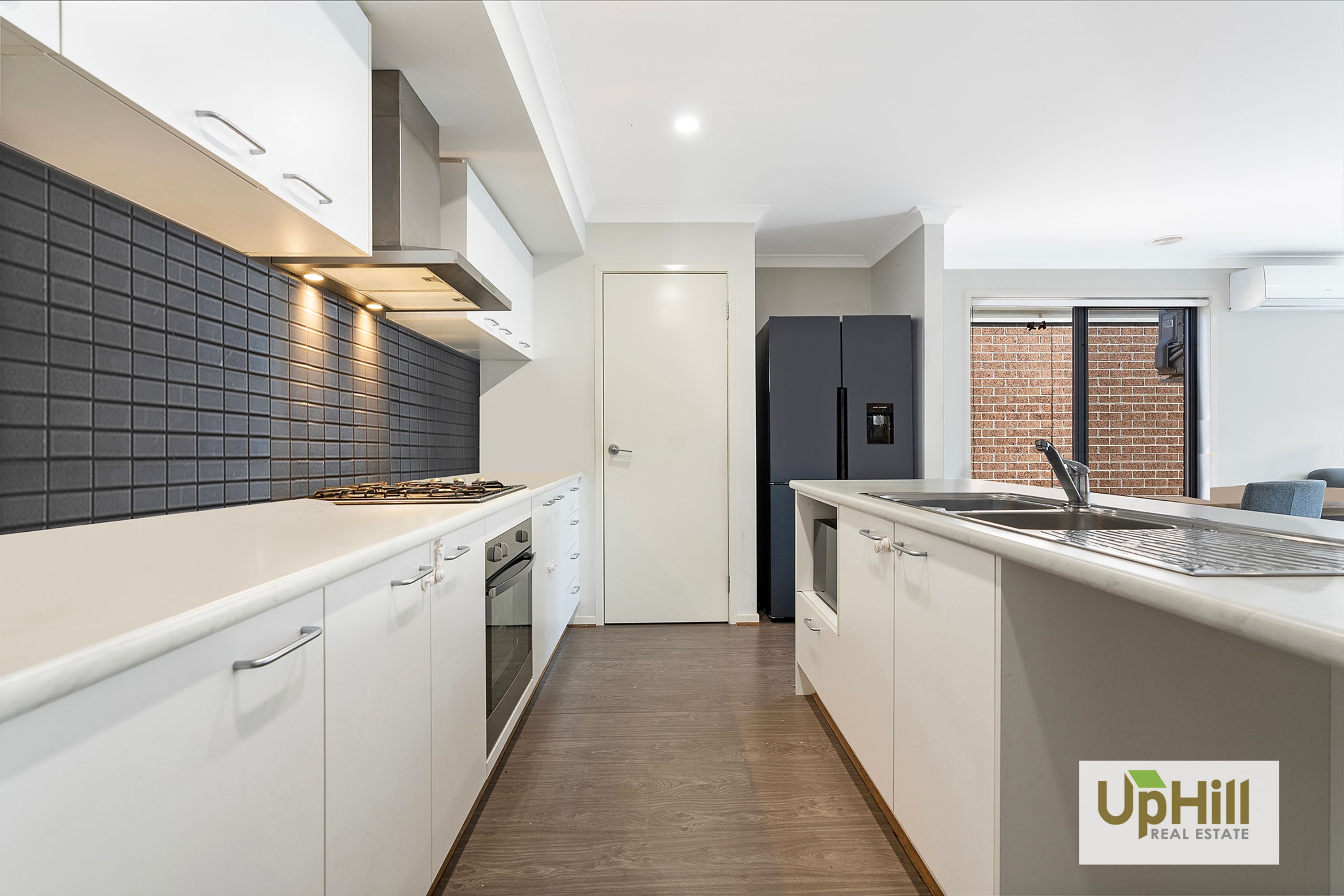 28 Yellow Robin Circuit, Cranbourne East - Thumbnail 5