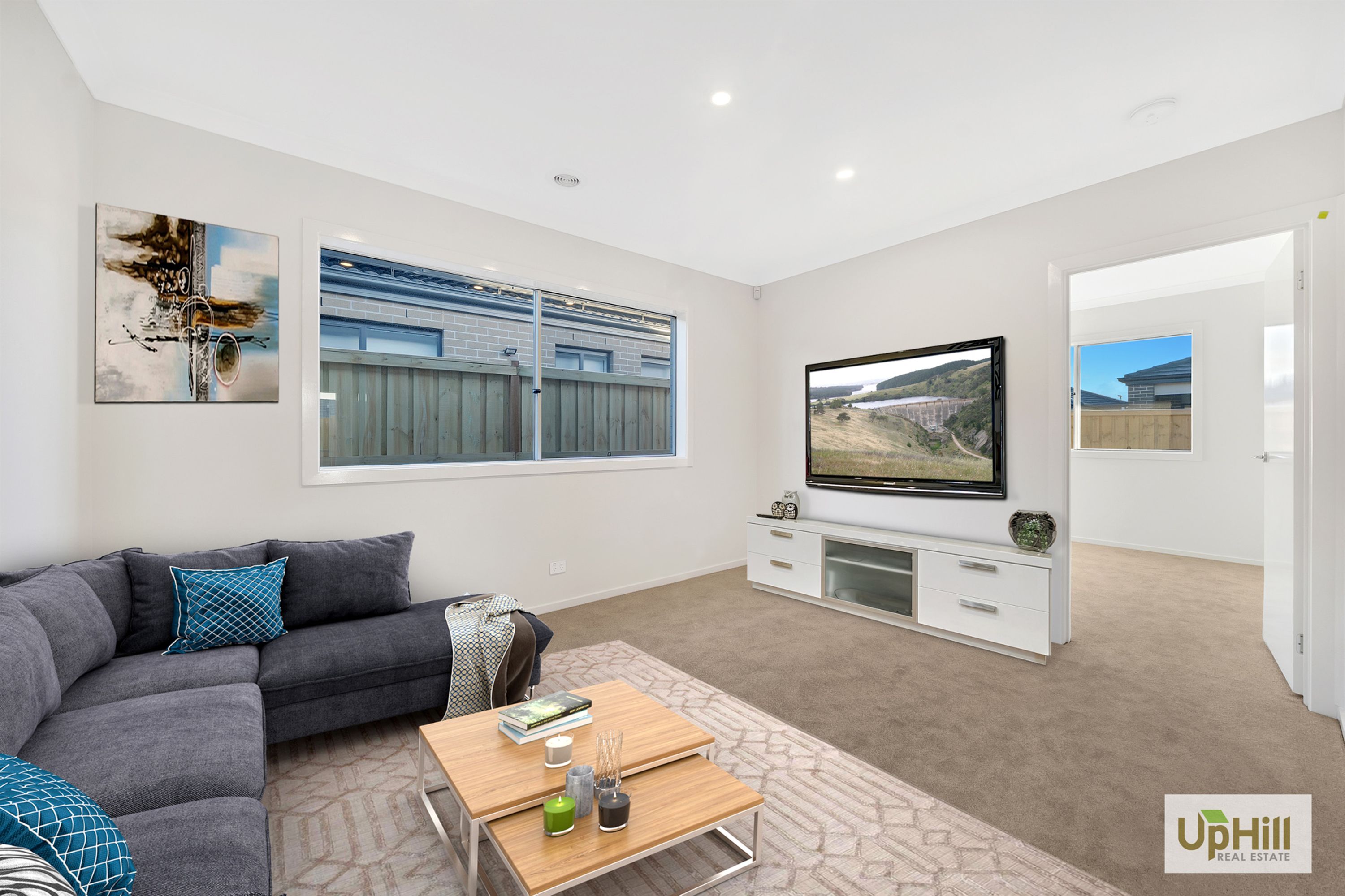 34 SHULZE DRIVE, Clyde North - Thumbnail 8