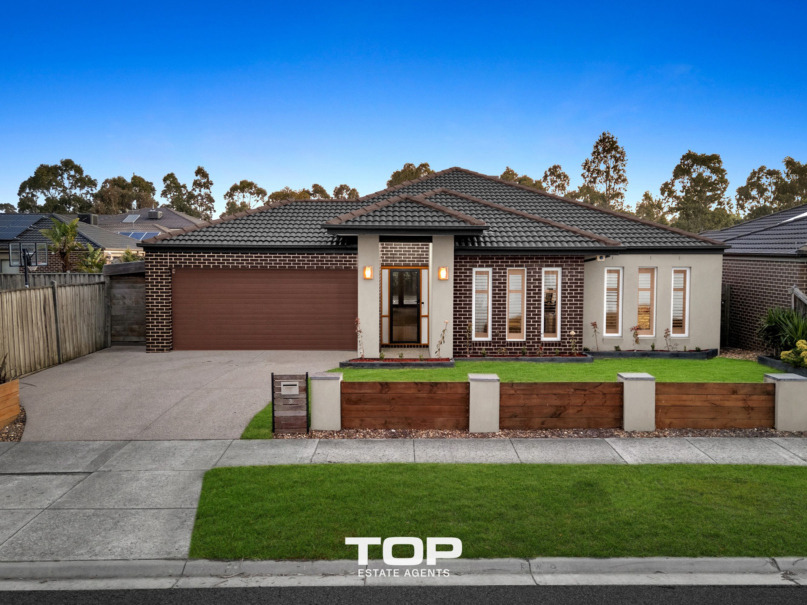 3 Yammerbook Way, Cranbourne East - Thumbnail 2