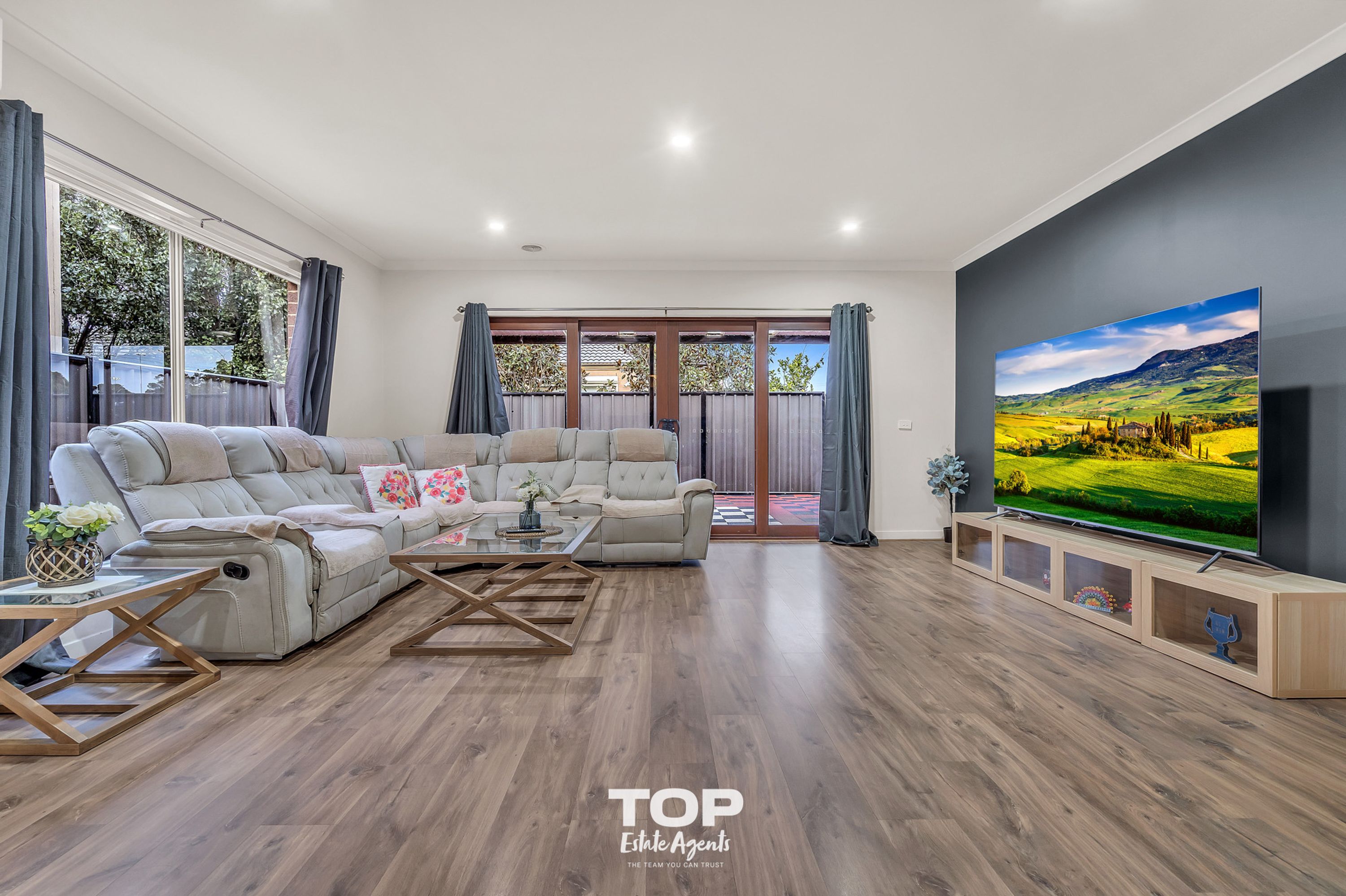 5 Flemington Way, Clyde North - Thumbnail 4