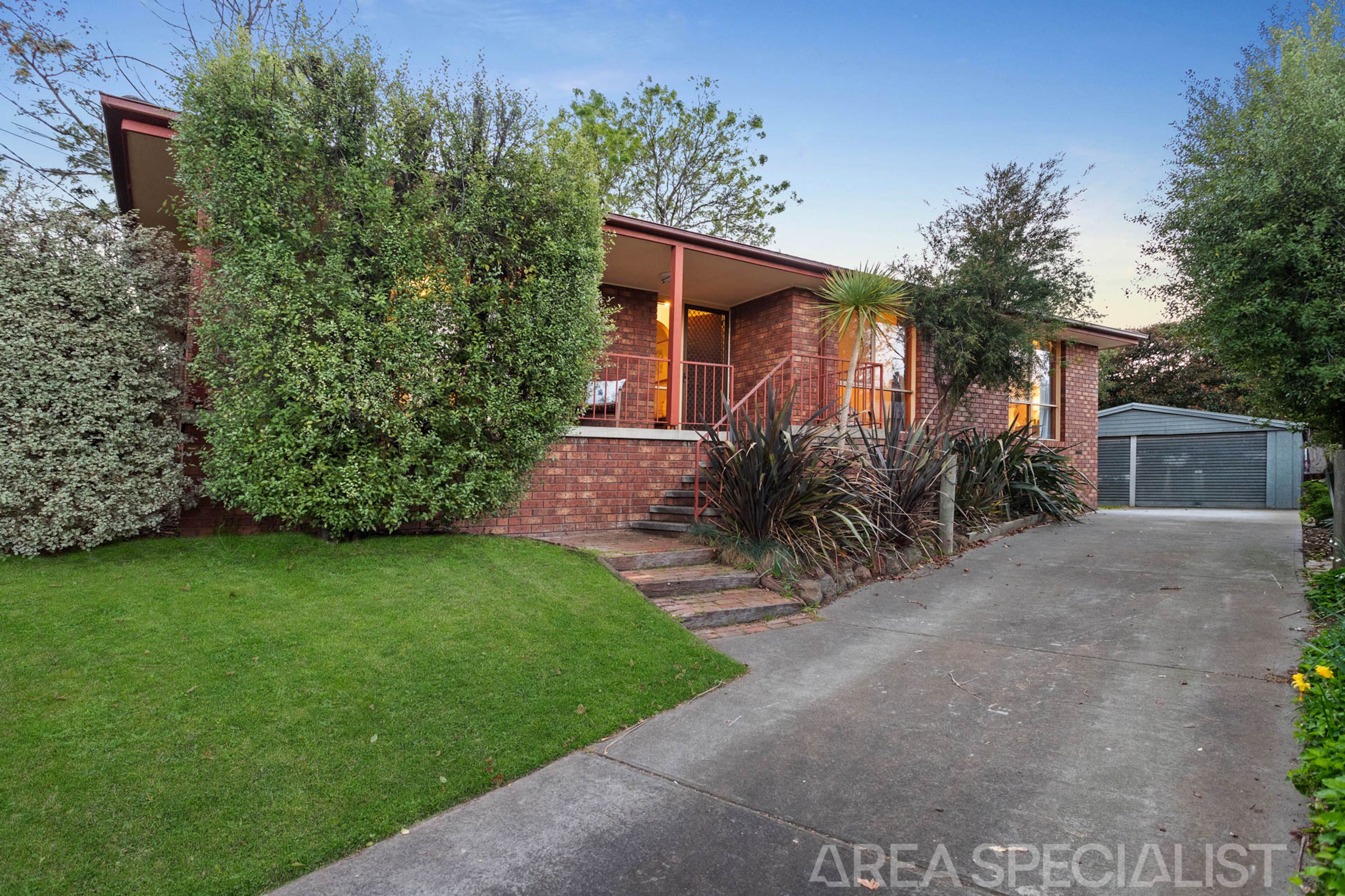7 Malcolm Road, Langwarrin - Image 1