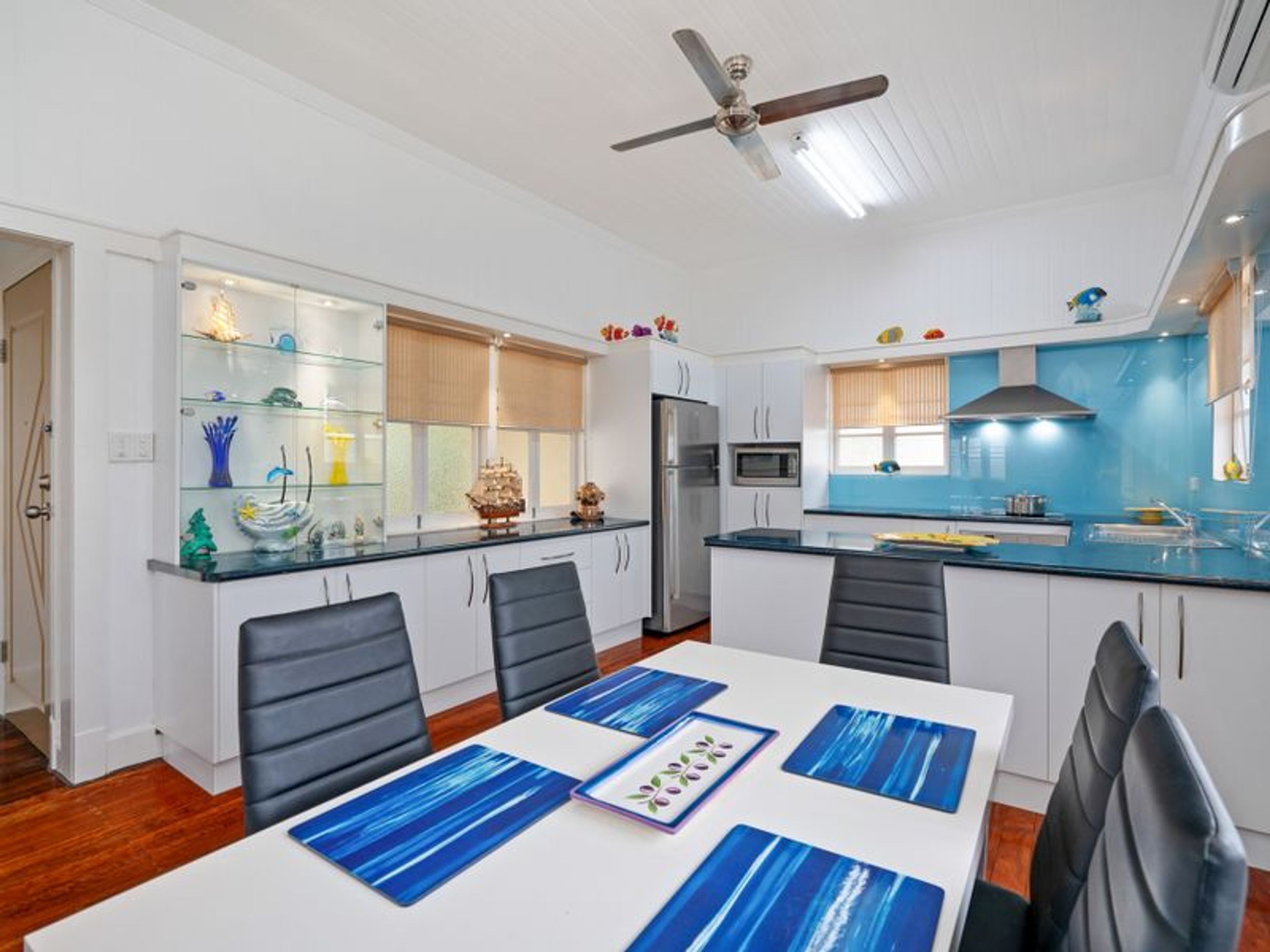 24 Jones Street, Westcourt, QLD 4870, Westcourt - Thumbnail 5