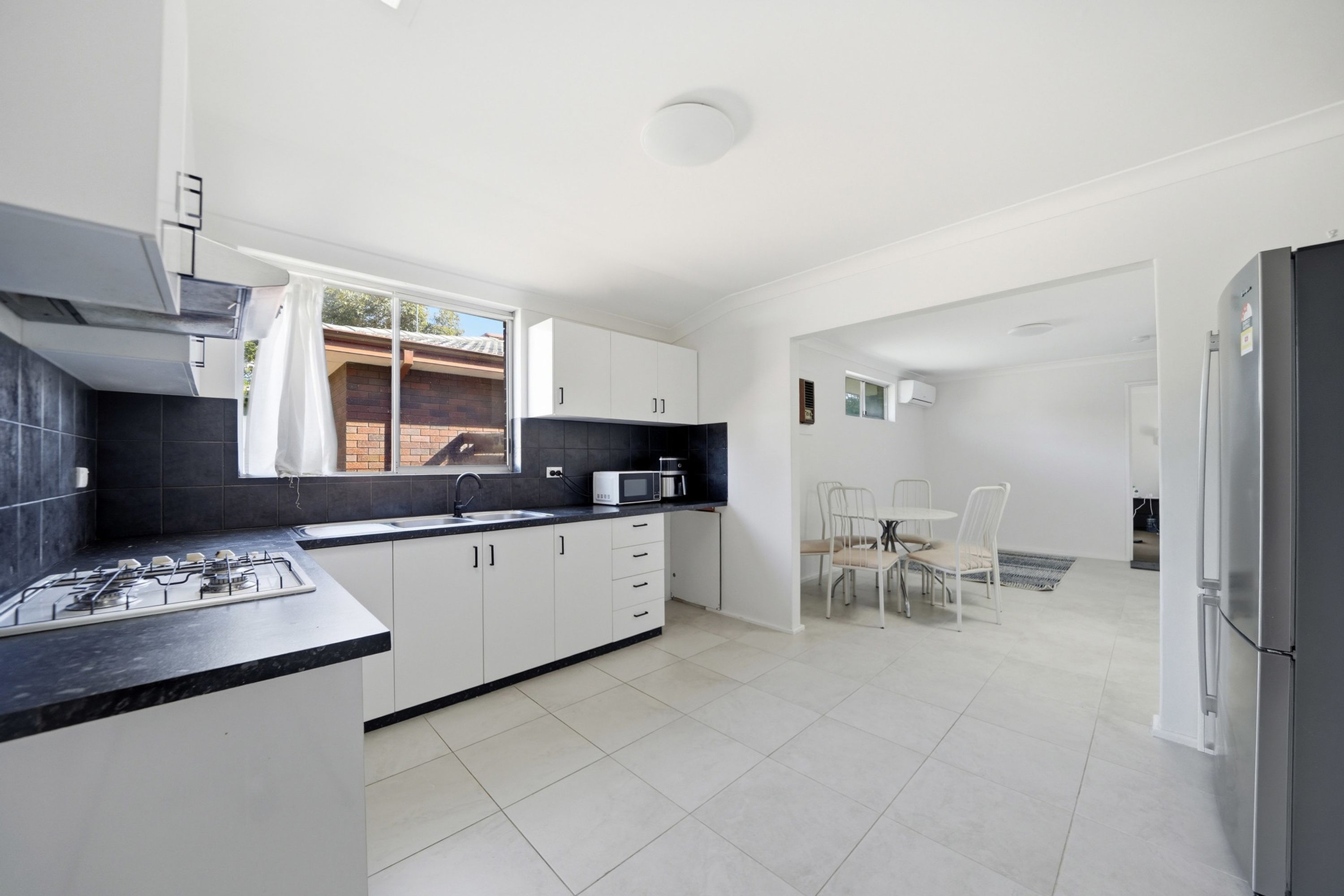 34 Redtingle Road, Camillo, Camillo - Thumbnail 6