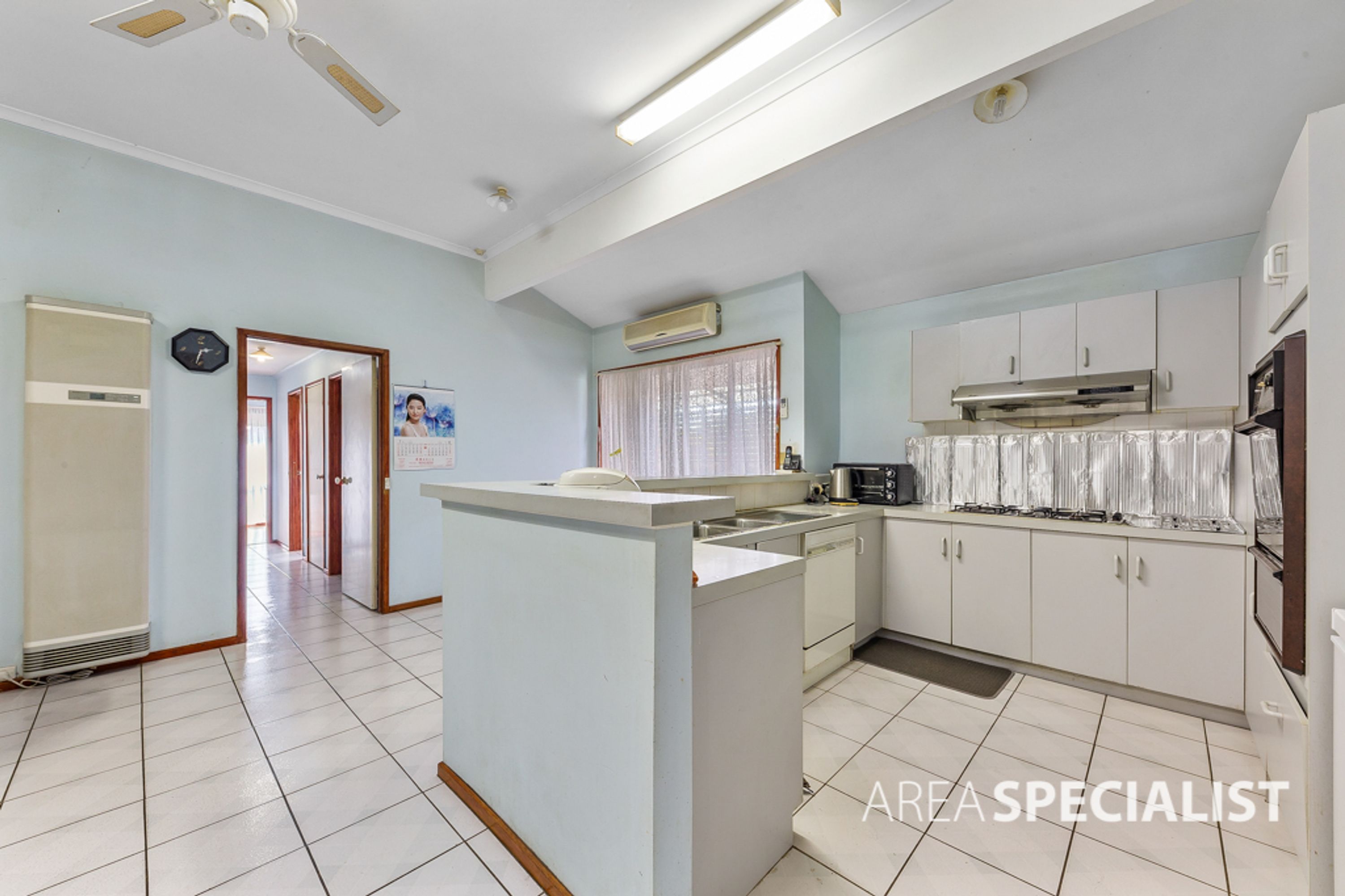 46 Tremaine Avenue, Kings Park VIC 3021, Kings Park - Thumbnail 5