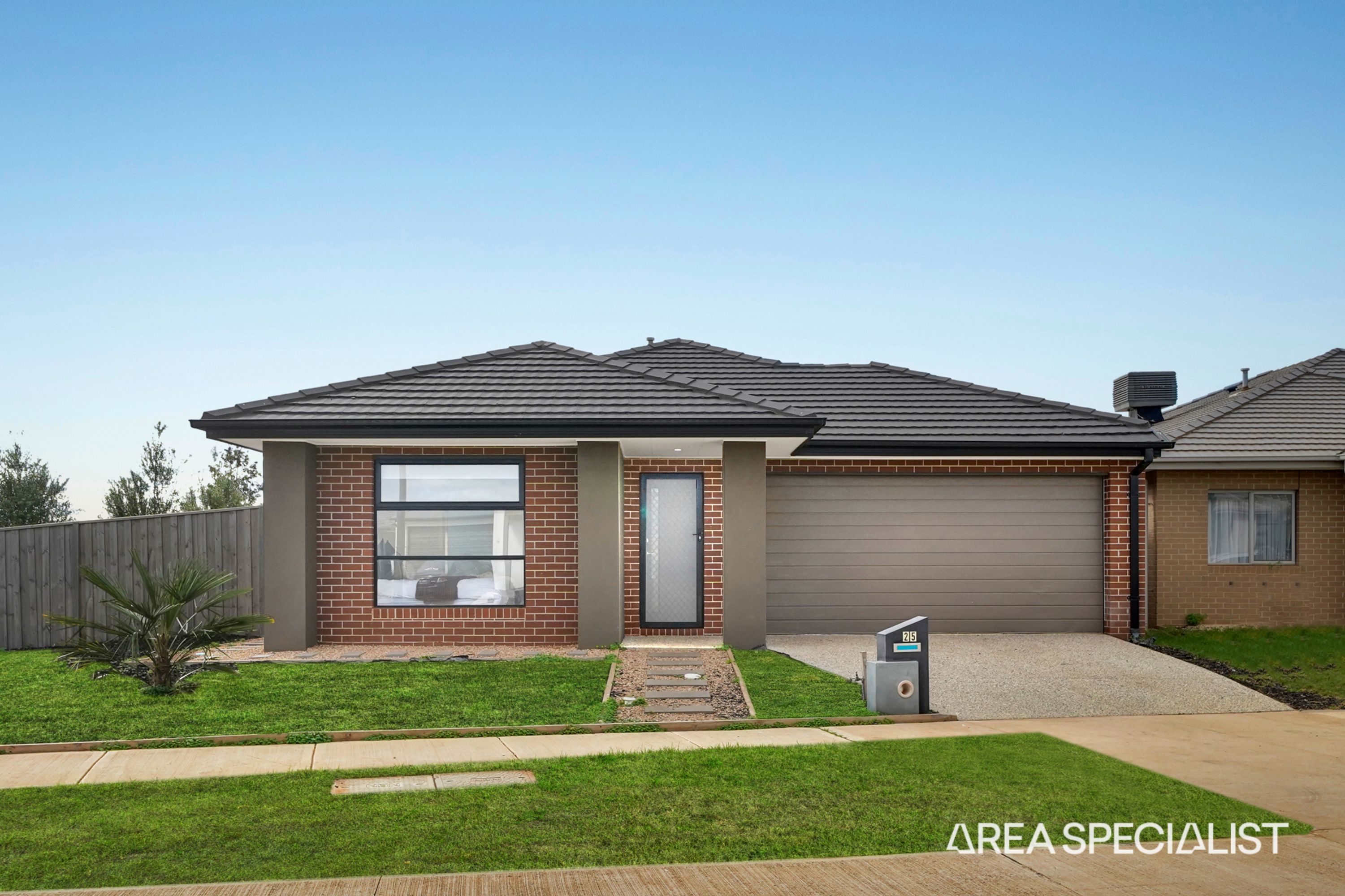25 Whitecross Drive, Thornhill Park, Thornhill Park - Image 1