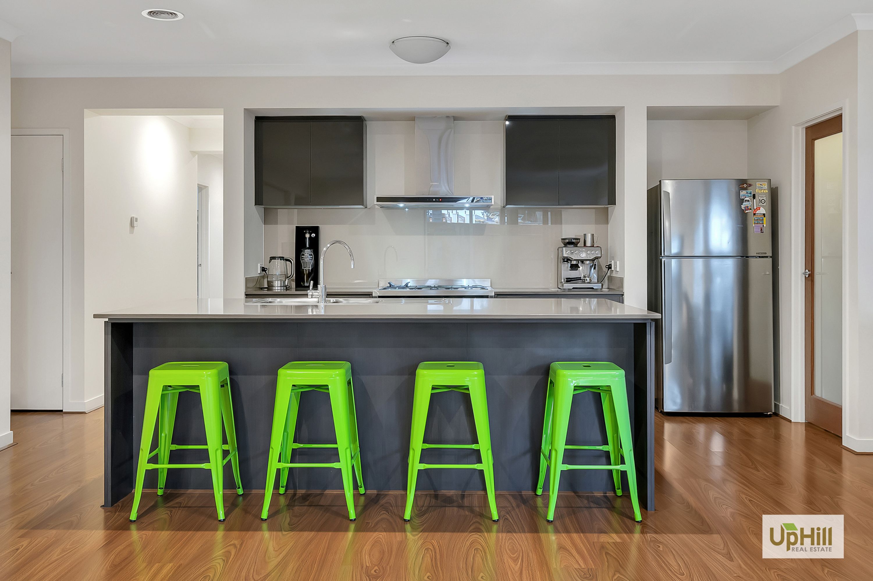 31 FALABELA ROAD, Clyde North - Thumbnail 5