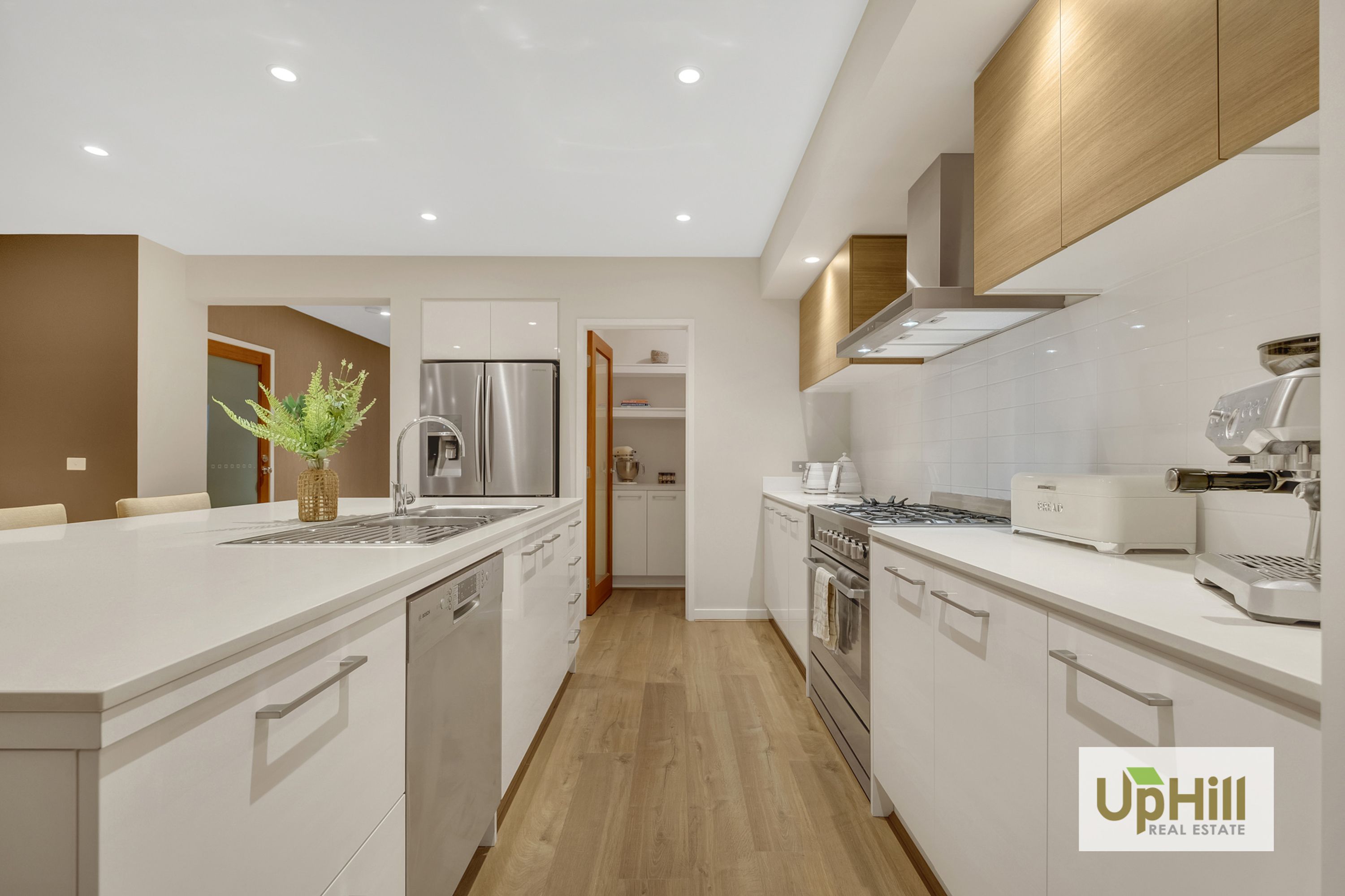 7 Strikeline Crescent, Clyde North - Thumbnail 4