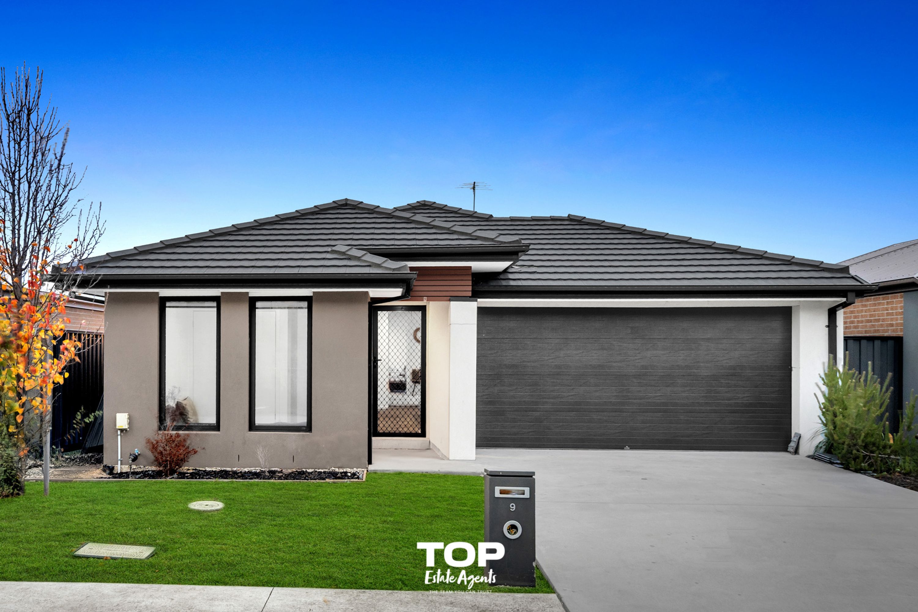 9 Burnden Close, Berwick - Thumbnail 2