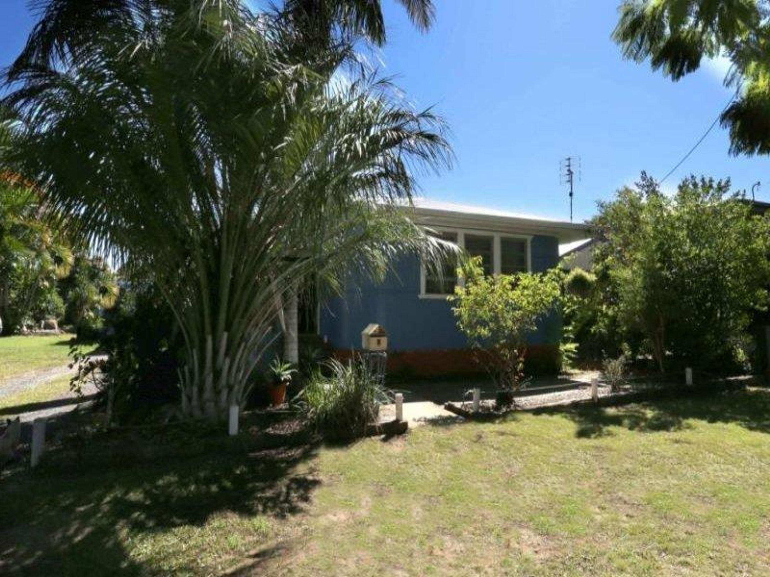 7 Bridge Street, Grafton - Image 1