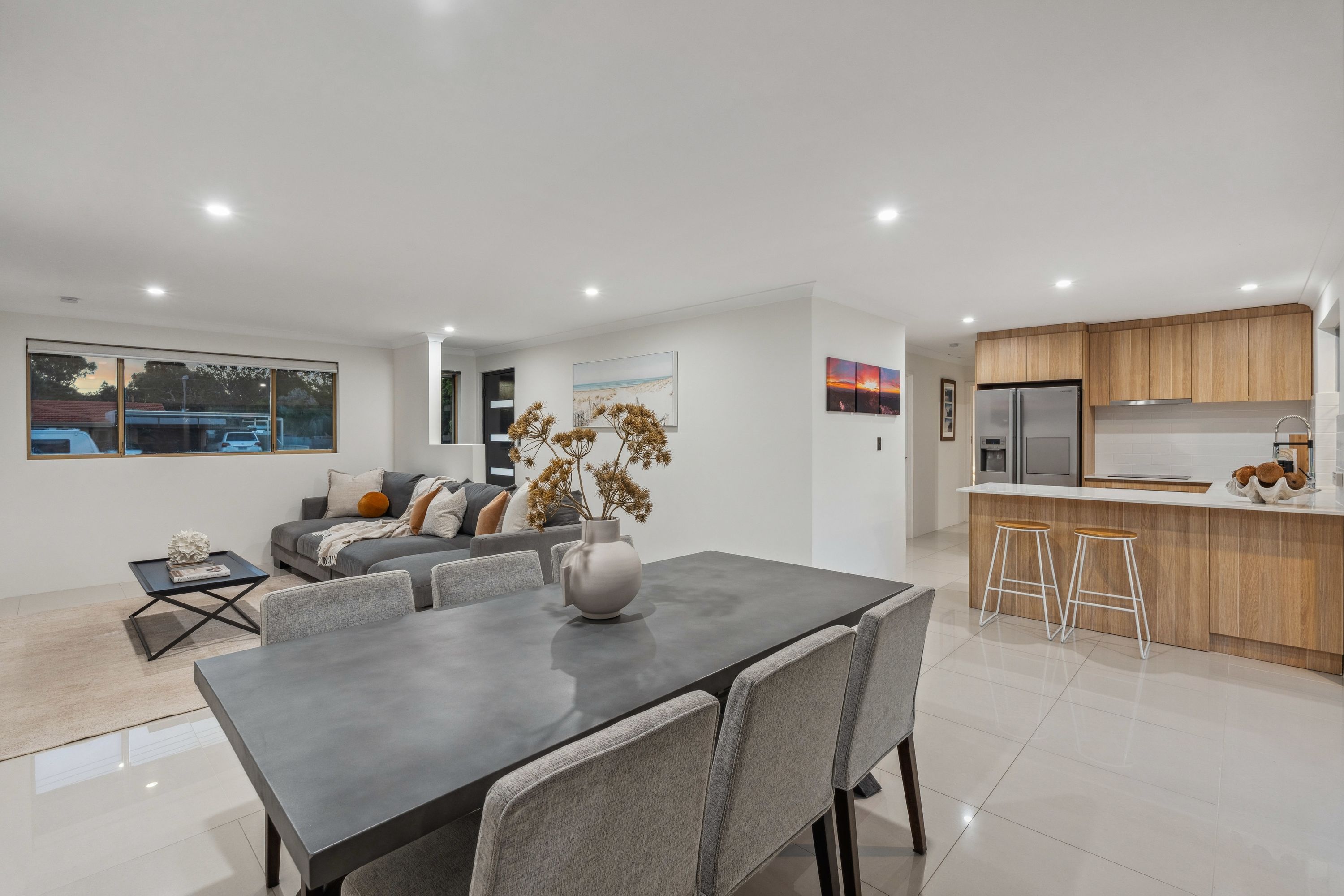 38 Redfin Crescent, Beldon - Thumbnail 5