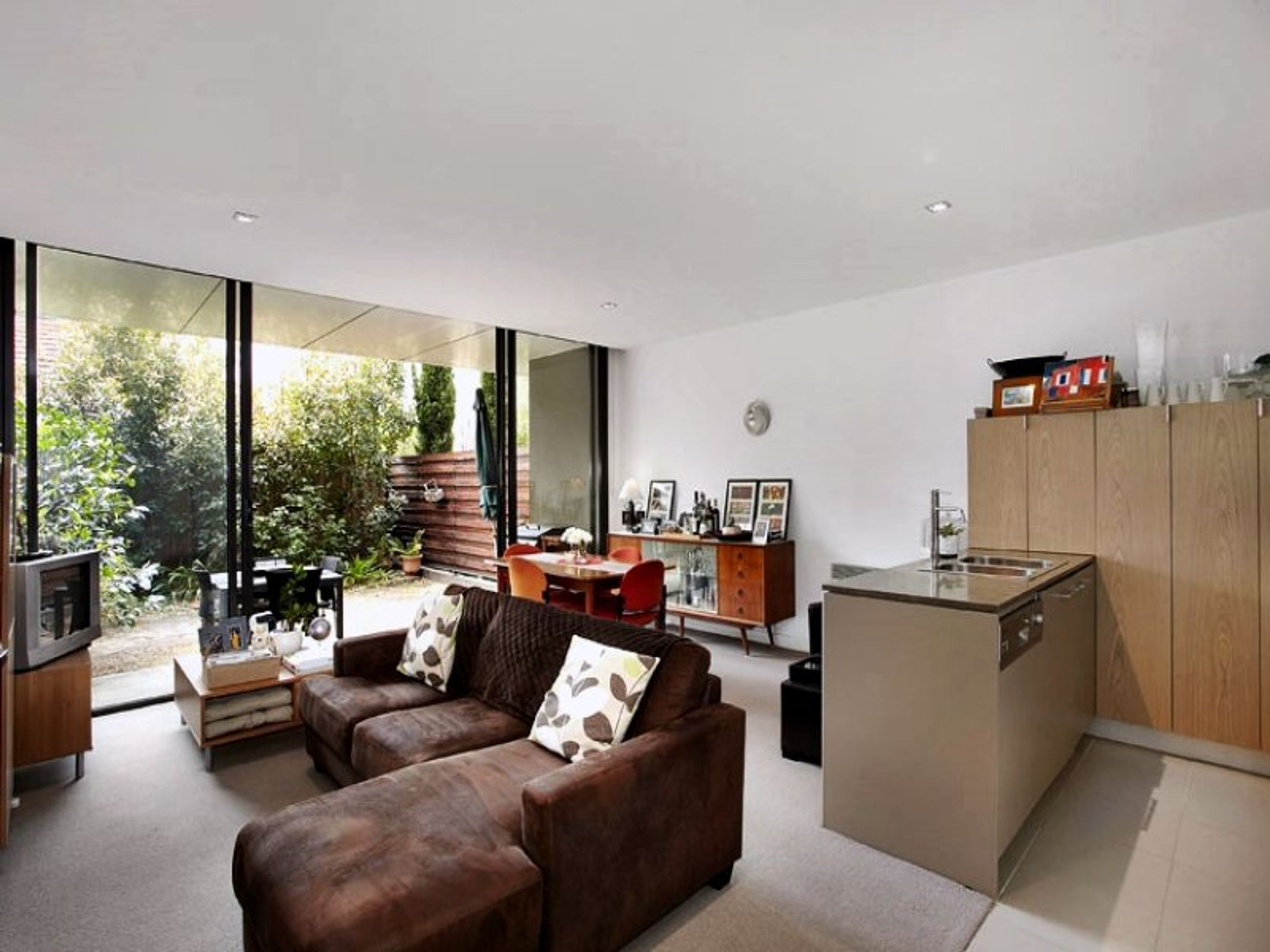 9/7 Warner Street, Malvern - Thumbnail 2