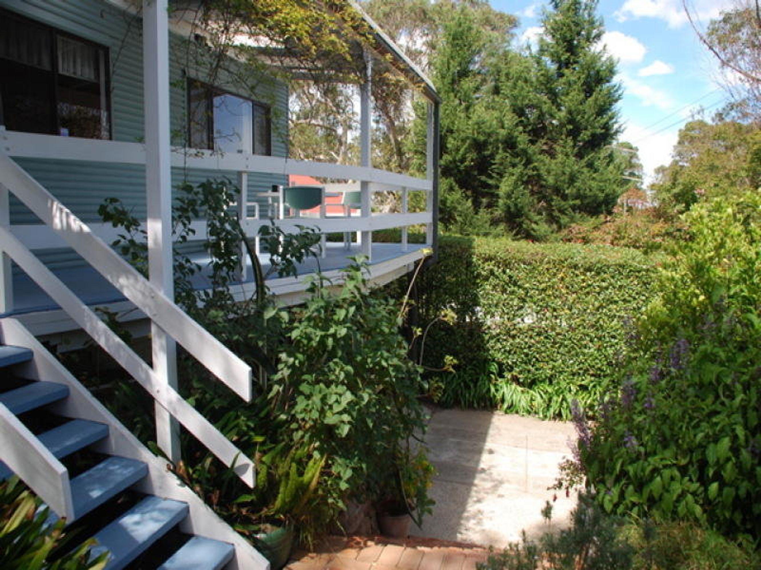 66 Valley Road, Hazelbrook - Thumbnail 2