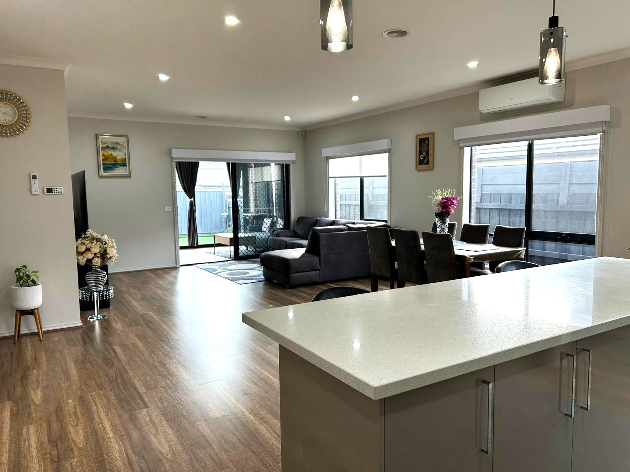 161 Wheelers Park Drive, Cranbourne North - Thumbnail 6
