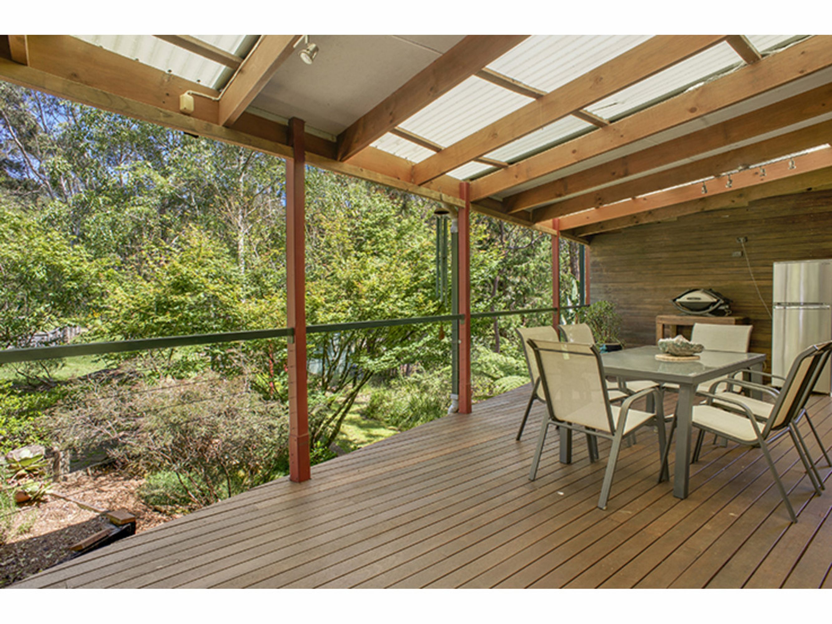 6 Talbot Road, Hazelbrook - Thumbnail 8