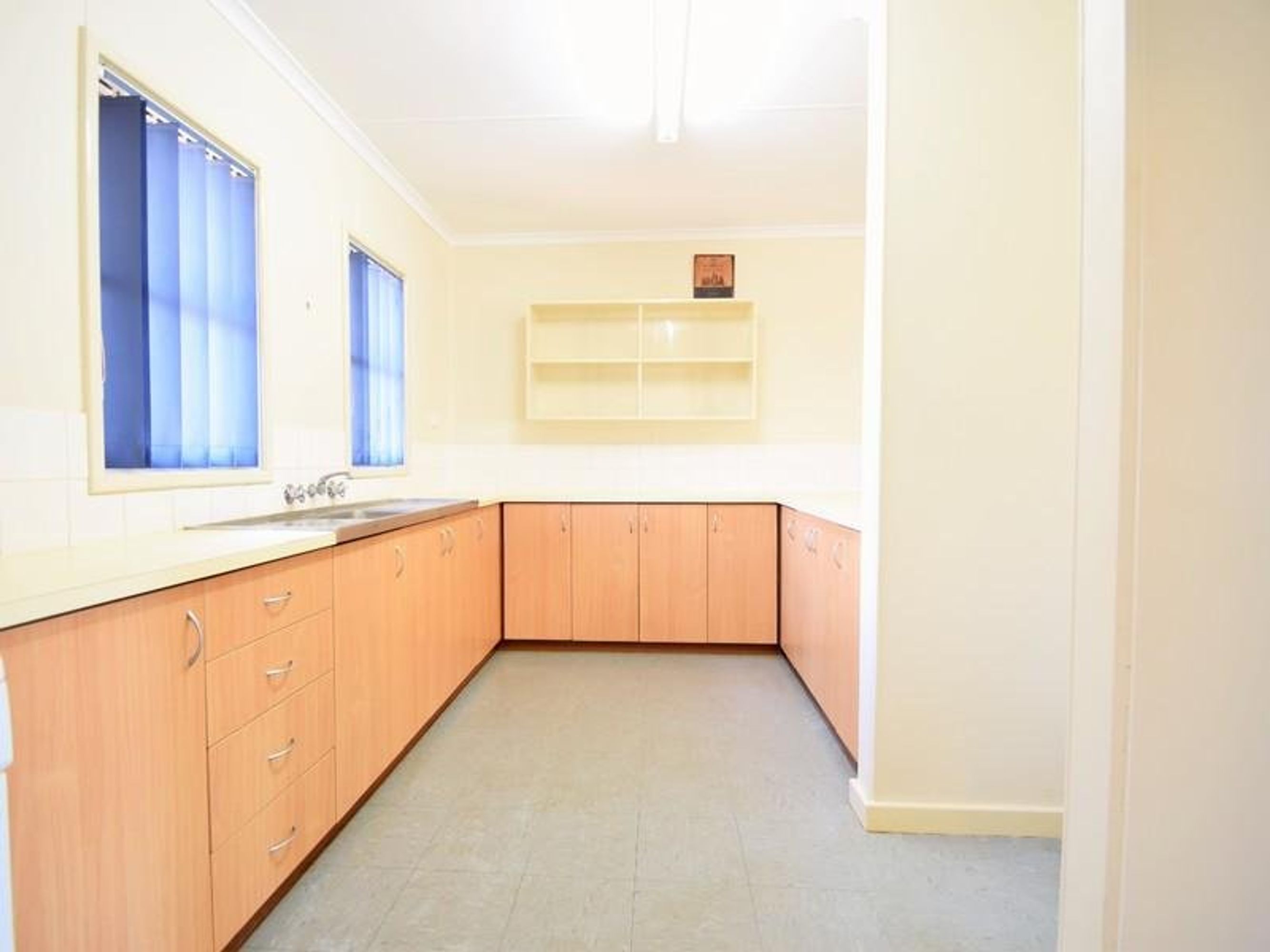 1 Judith Way, South Hedland, South Hedland - Thumbnail 2
