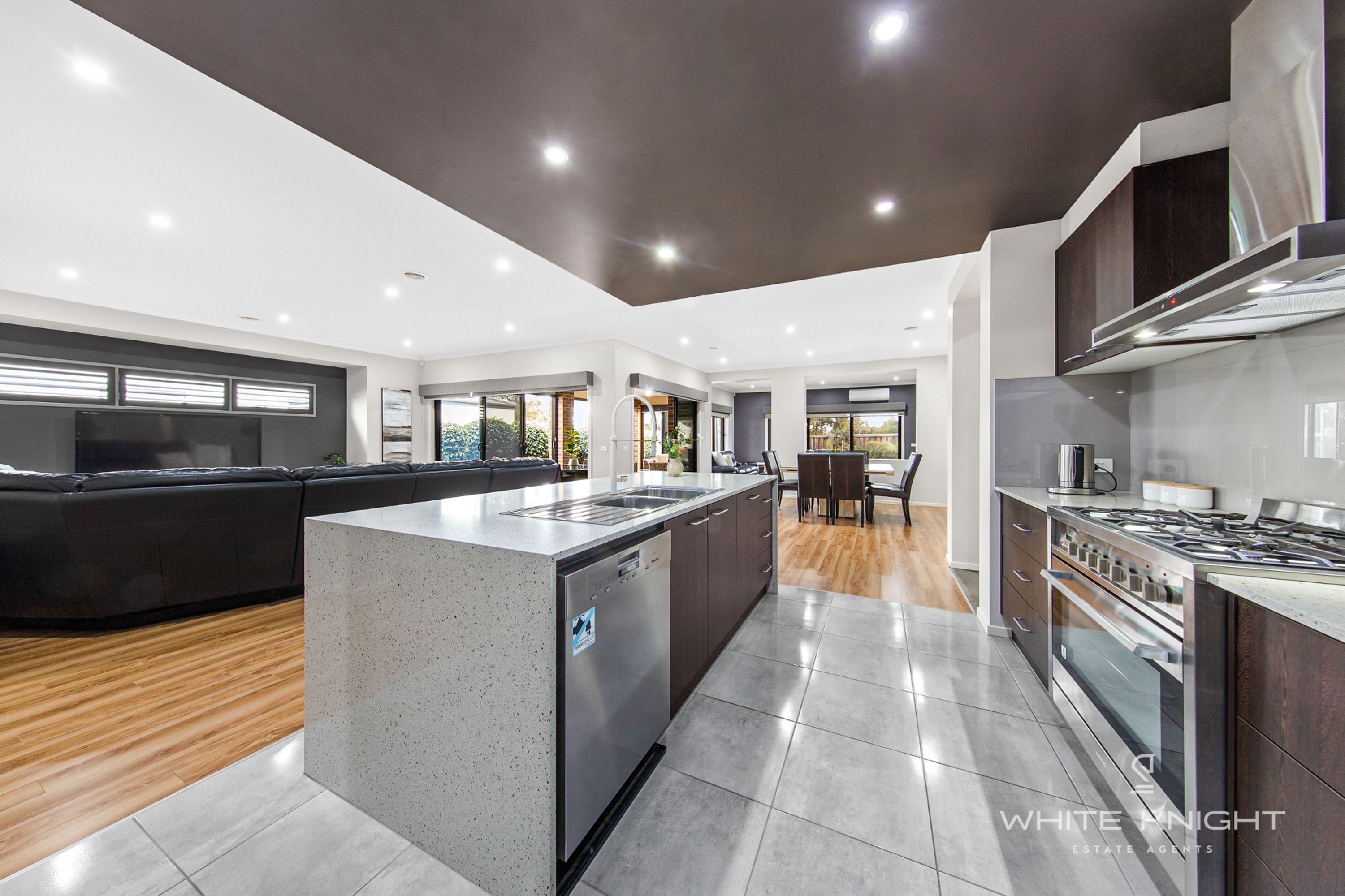 20 Cottesloe Parade, Taylors Hill VIC 3037, Taylors Hill - Thumbnail 5