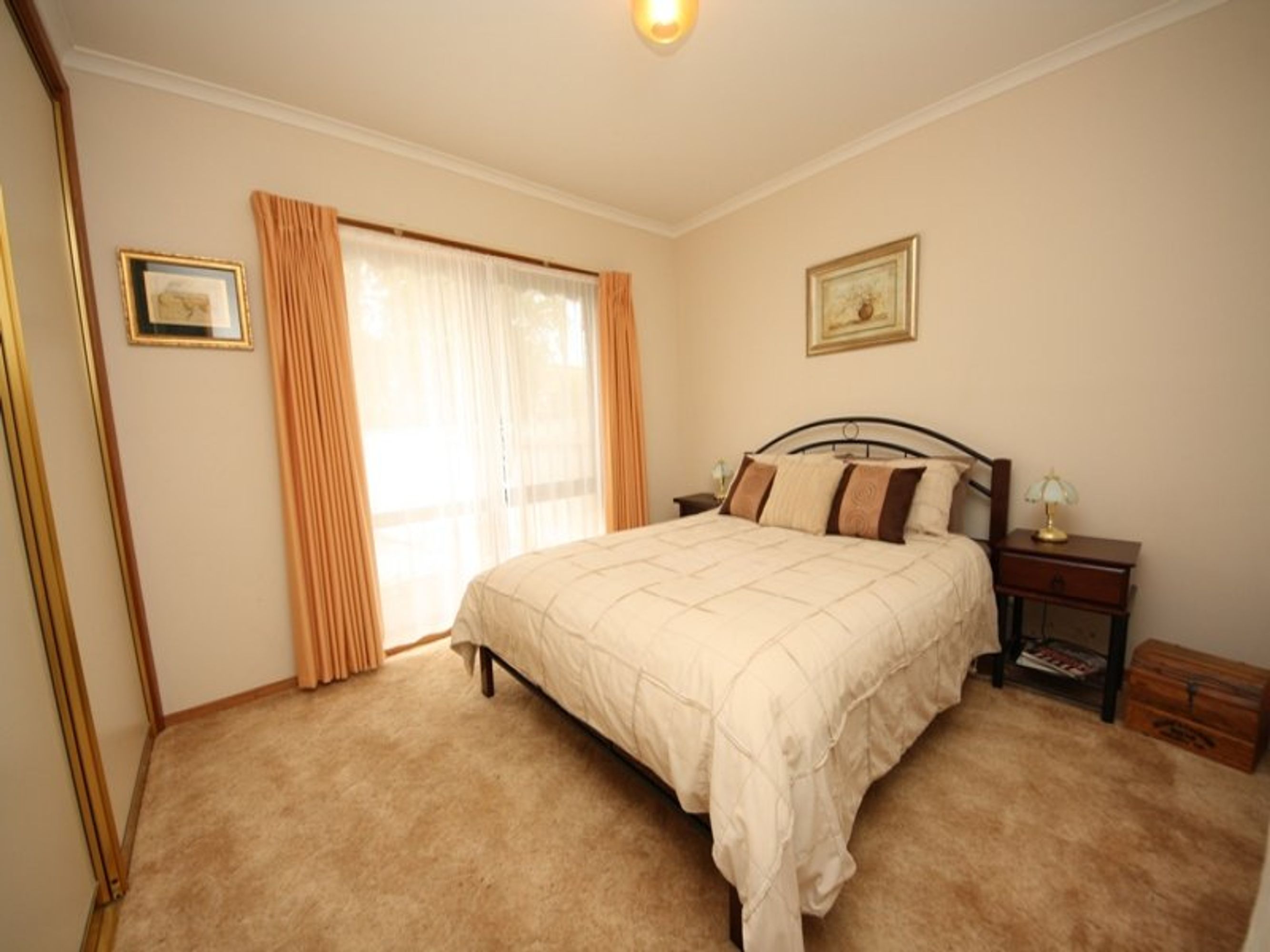 10 Dougherty Street, Horsham VIC 3400, Horsham - Thumbnail 6