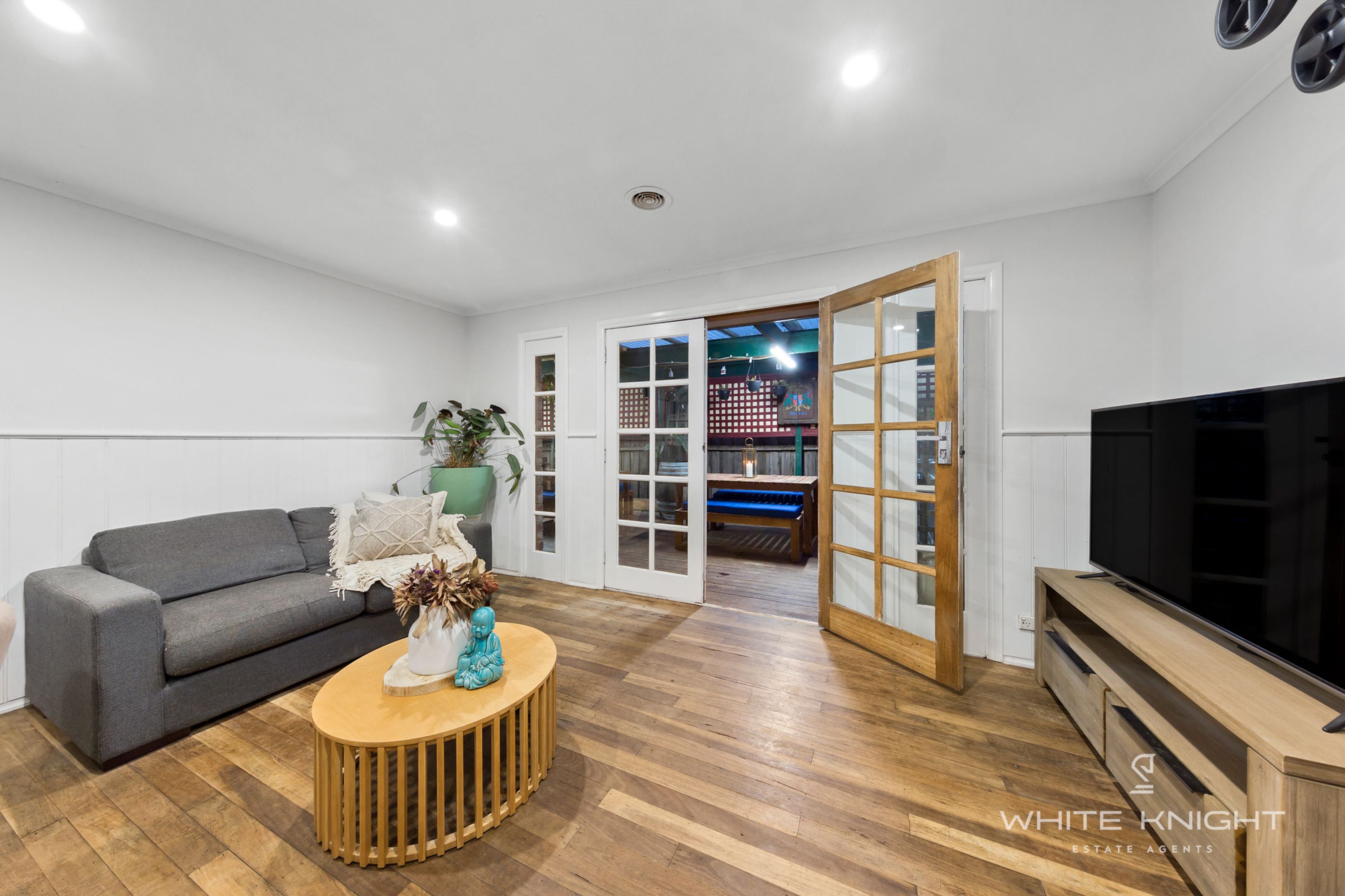 33 Flint Crescent, Delahey VIC 3037, Delahey - Thumbnail 5