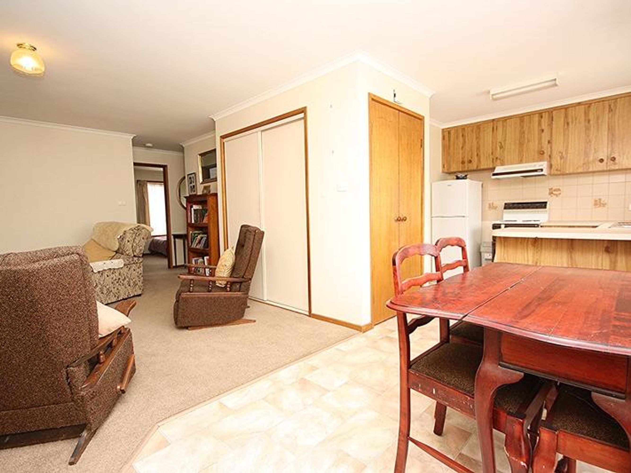 3/10 Robinson Street, Horsham VIC 3400, Horsham - Thumbnail 2