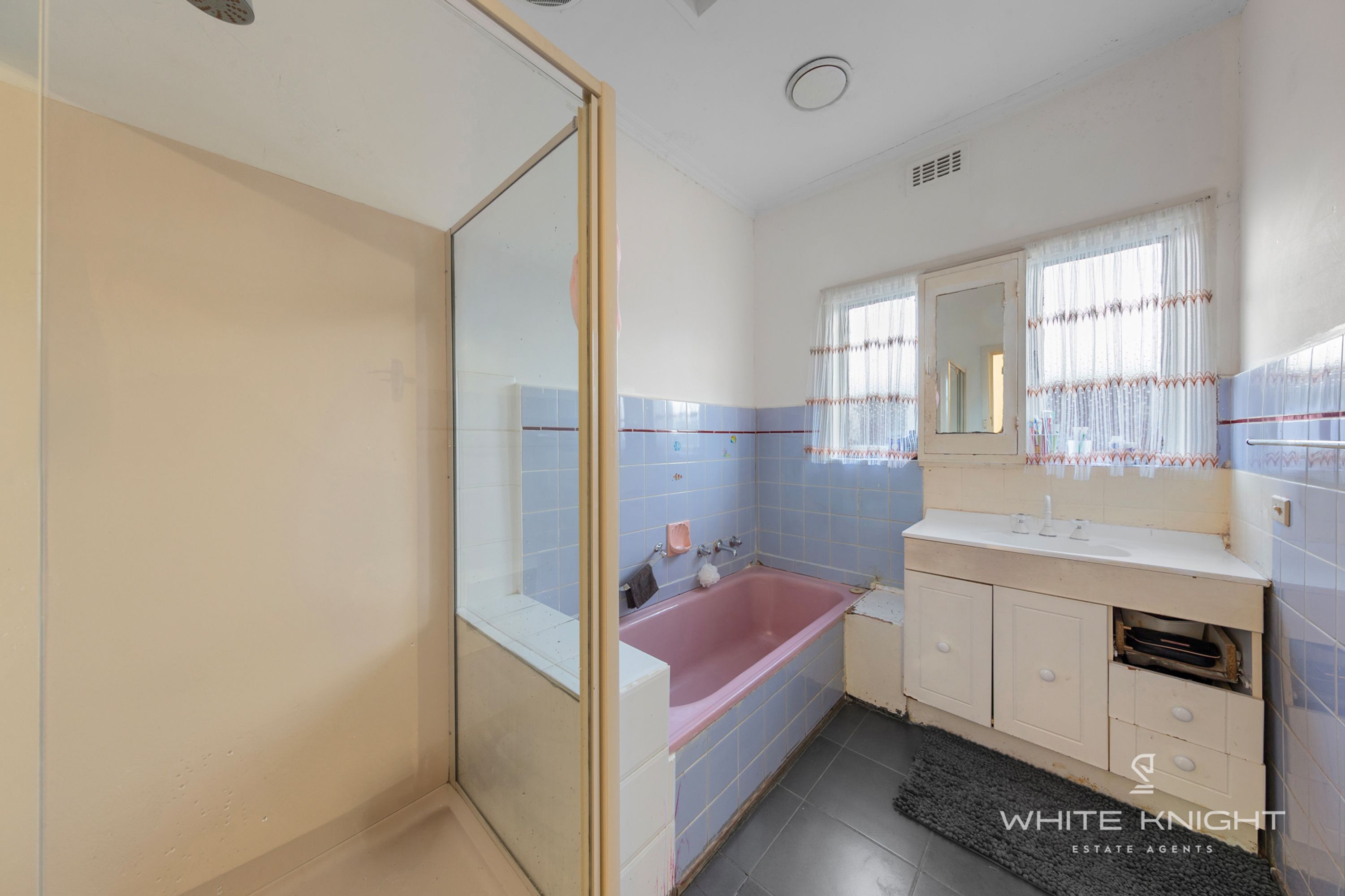 41 Vincent Avenue, St Albans VIC 3021, St Albans - Thumbnail 4