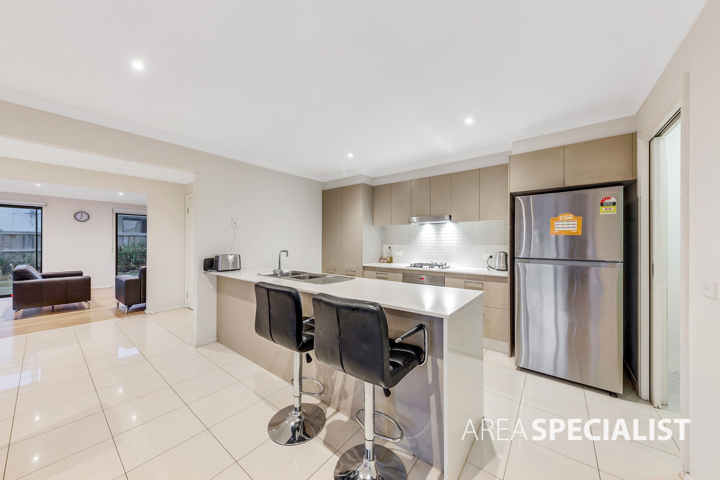 8 Cooma Place, Burnside Heights VIC 3023, Burnside Heights - Thumbnail 4