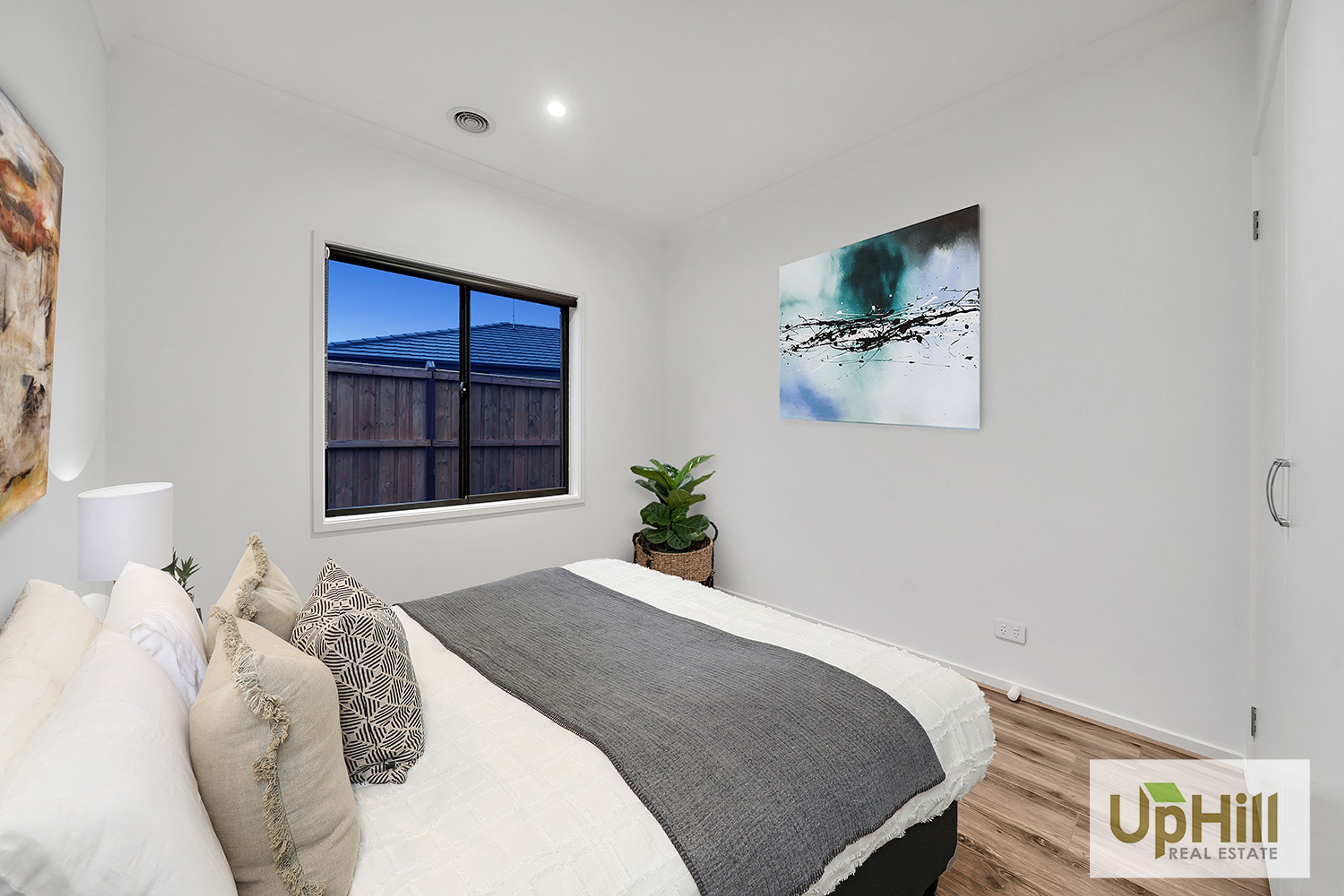 161 ERNSTBROOK DRIVE, Clyde - Thumbnail 7