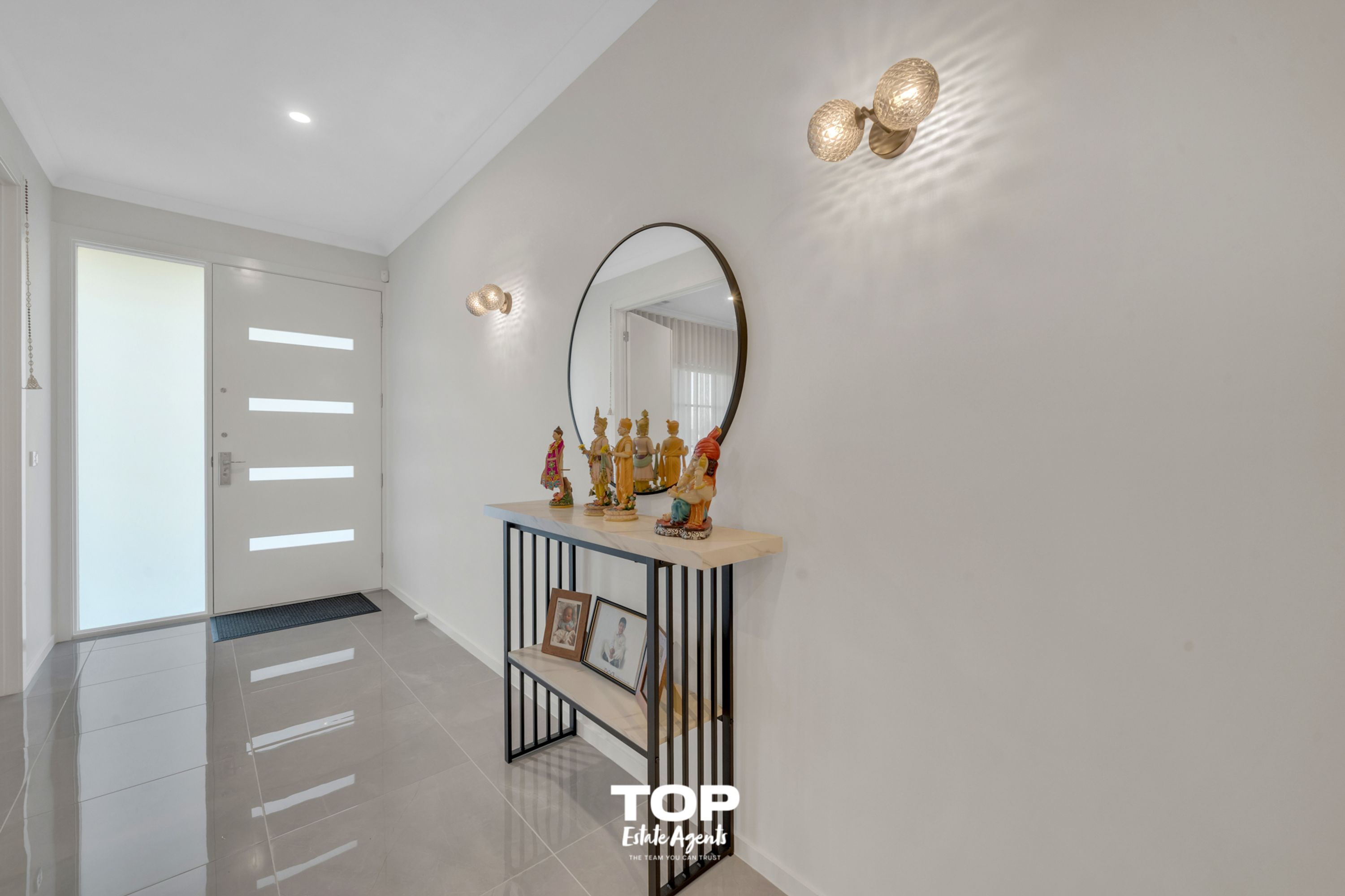 11 Clematis Street, Clyde North - Thumbnail 4