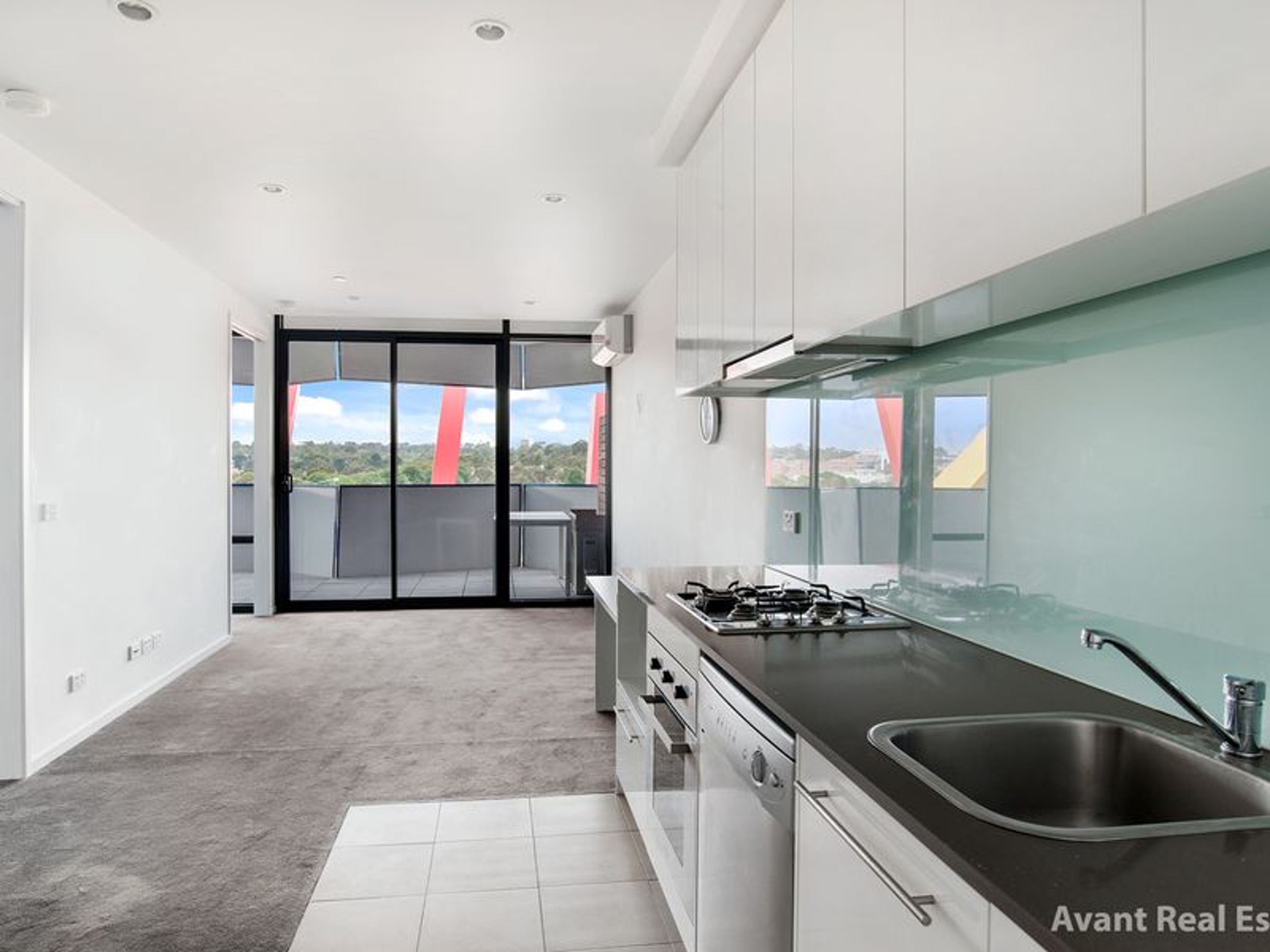 733/38 Mt Alexander Road, Travancore - Thumbnail 3